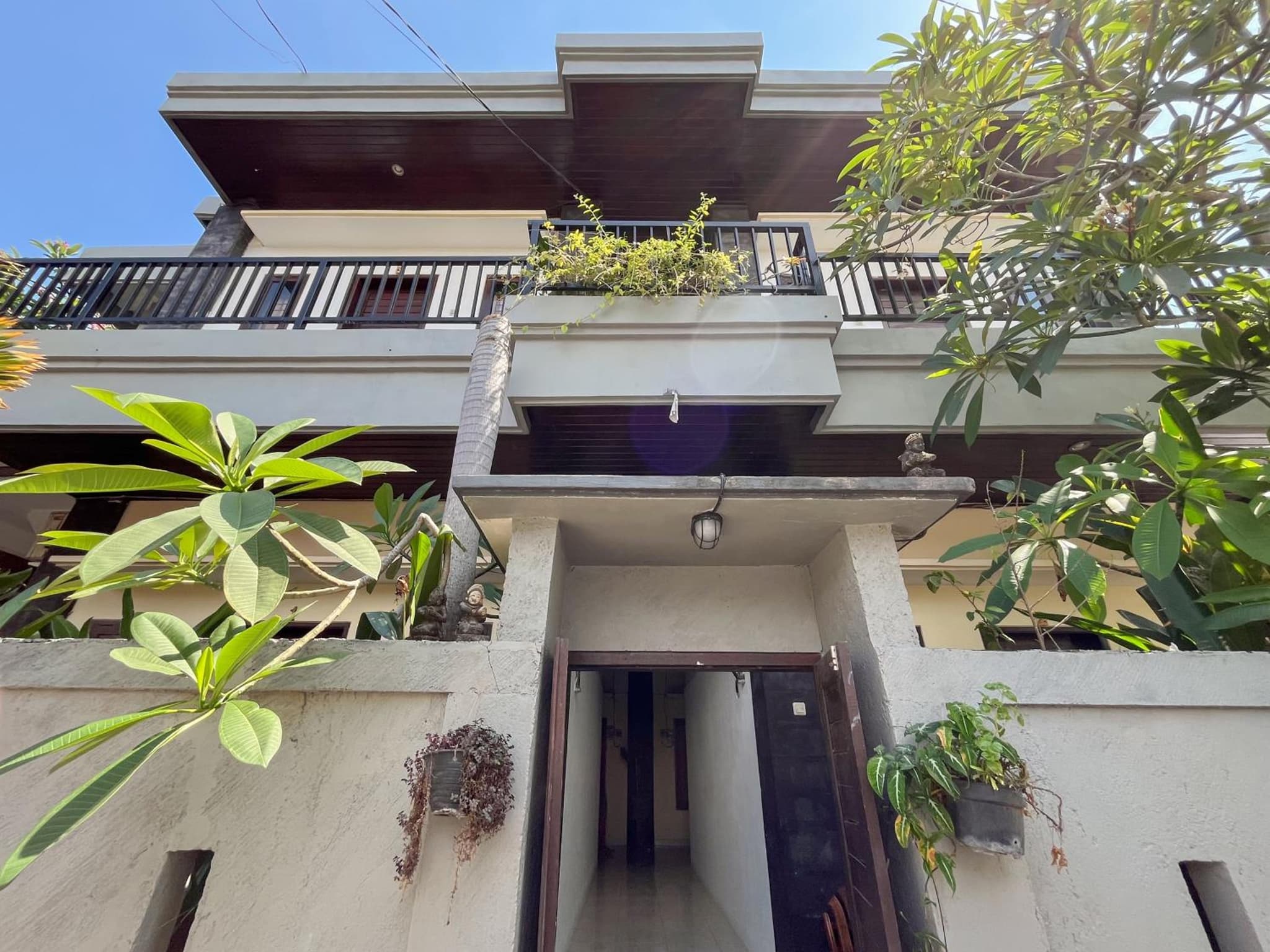 Adi surya guest house photo 4