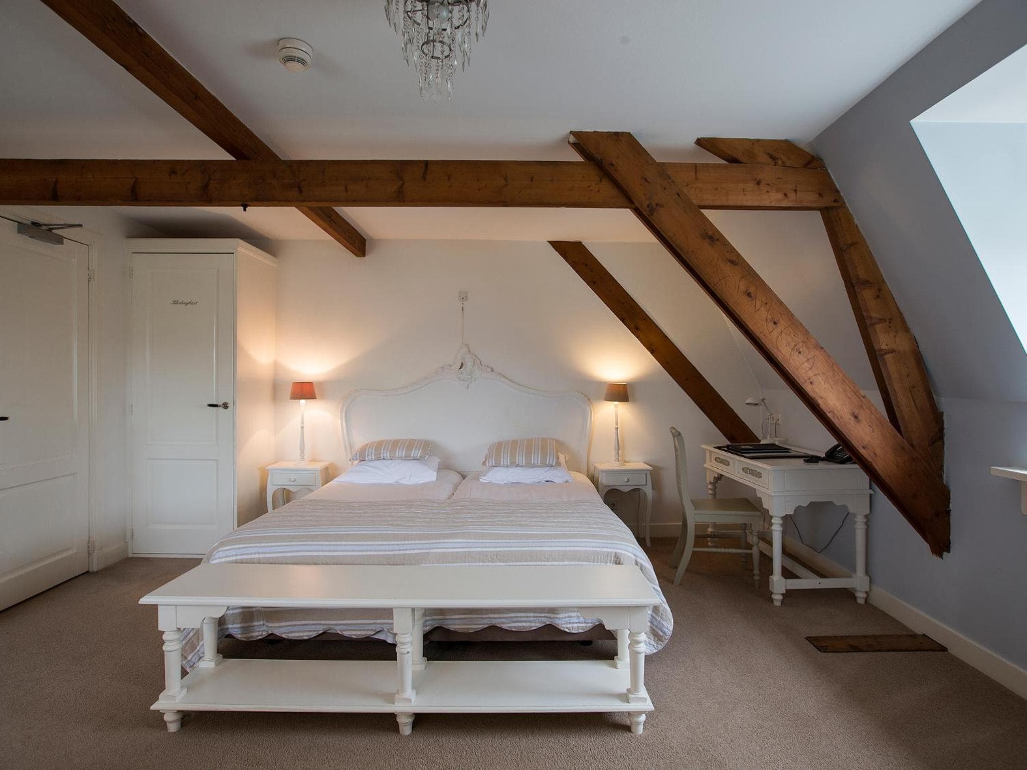 B & B Hotel The Baron Crown photo 5