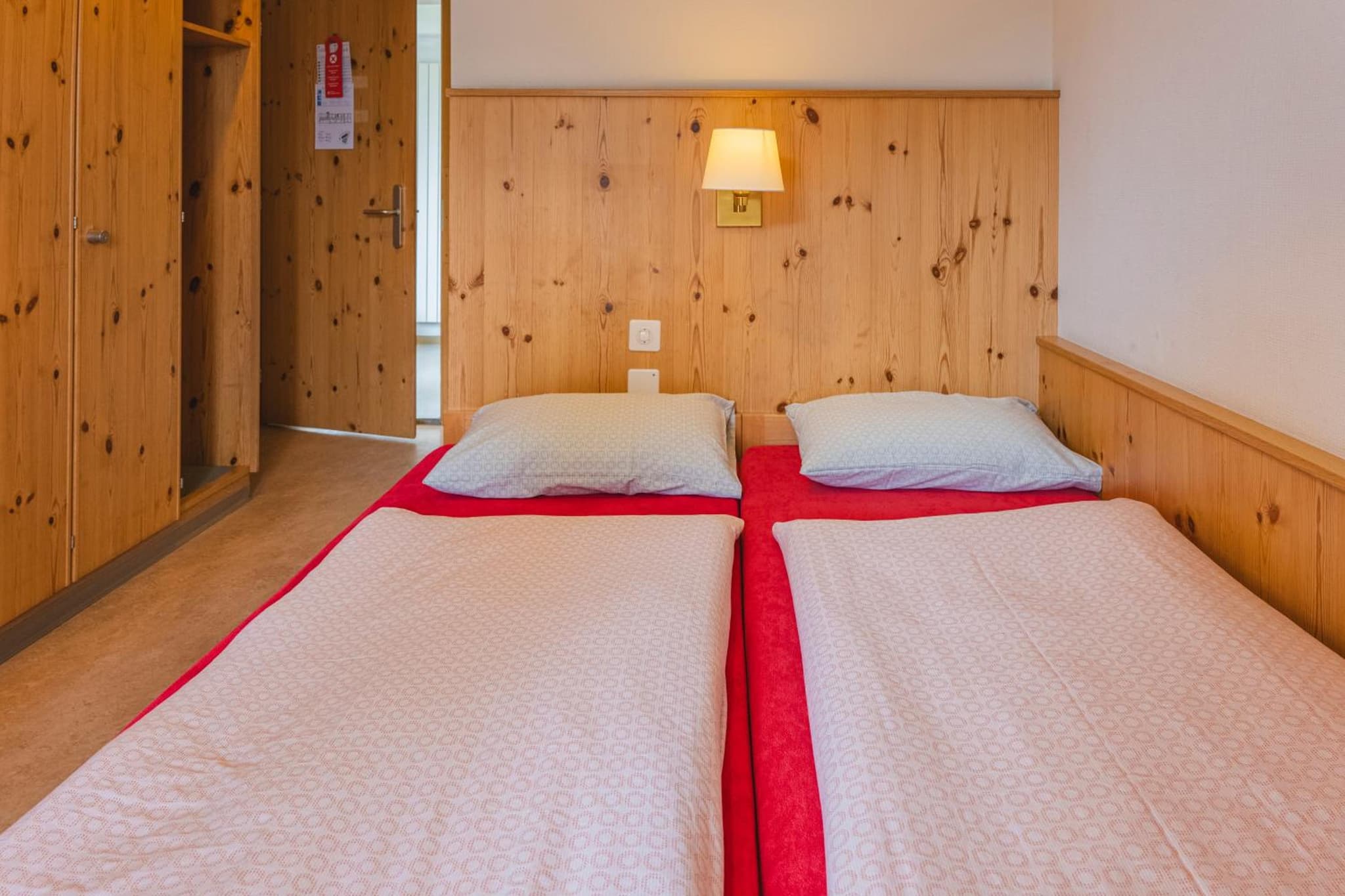 Davos Youth Hostel photo 8