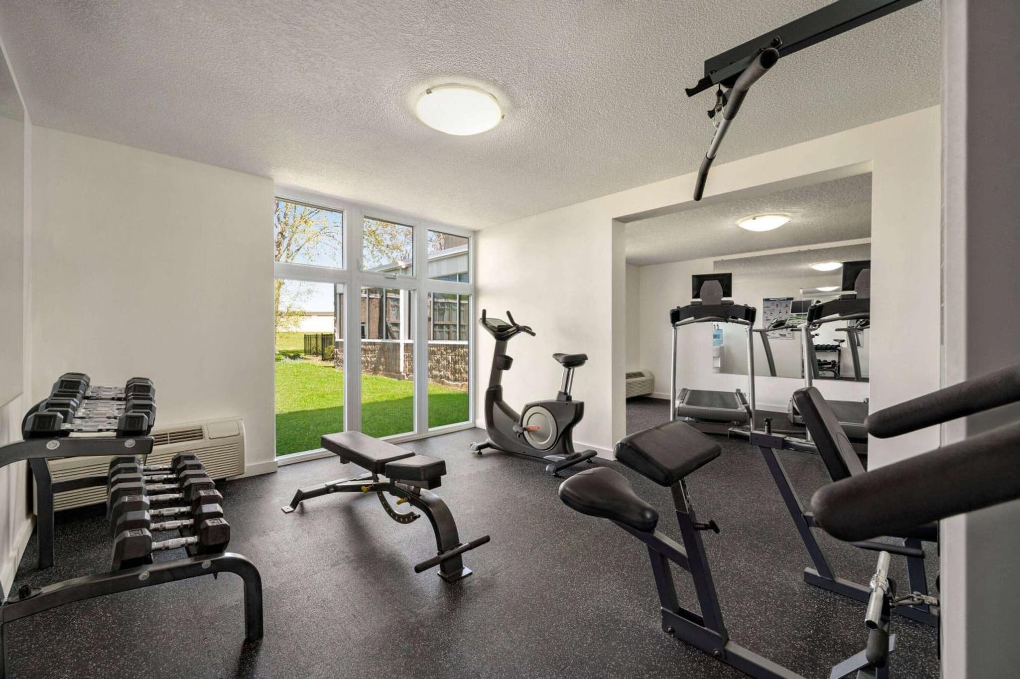 Ramada by Wyndham Cornwall photo 8