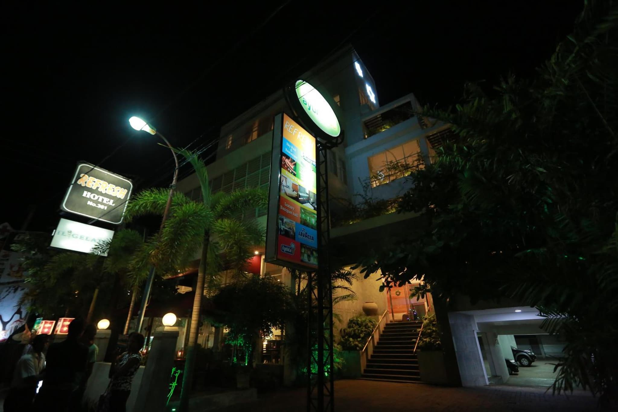 Refresh Hotel Hikkaduwa photo 8