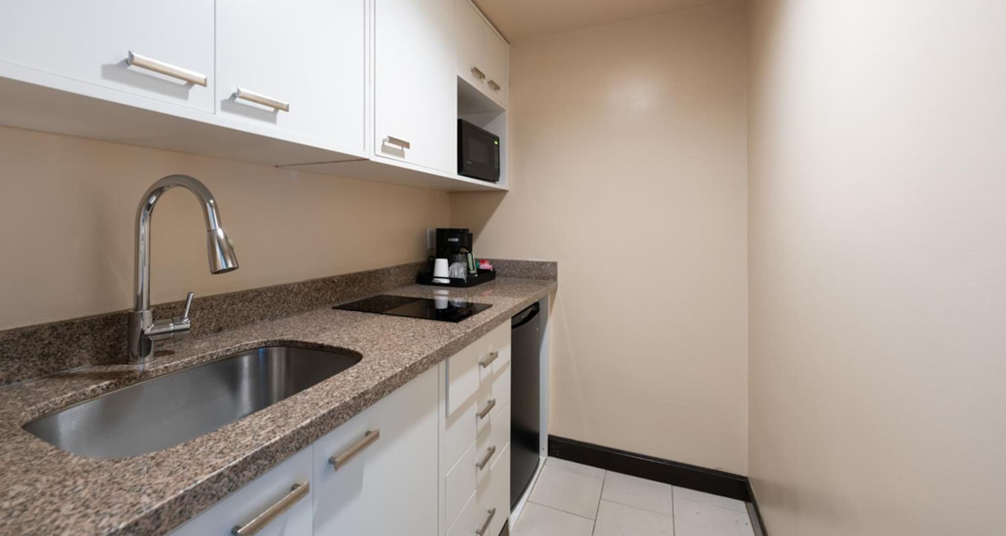 Prestige Oceanview Hotel Prince Rupert photo 5