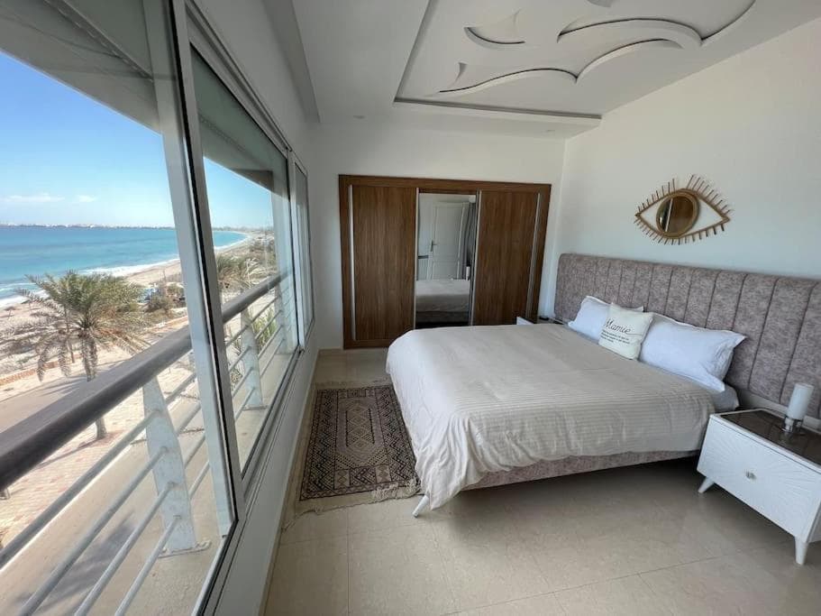Mahdia sea front 3 photo 9