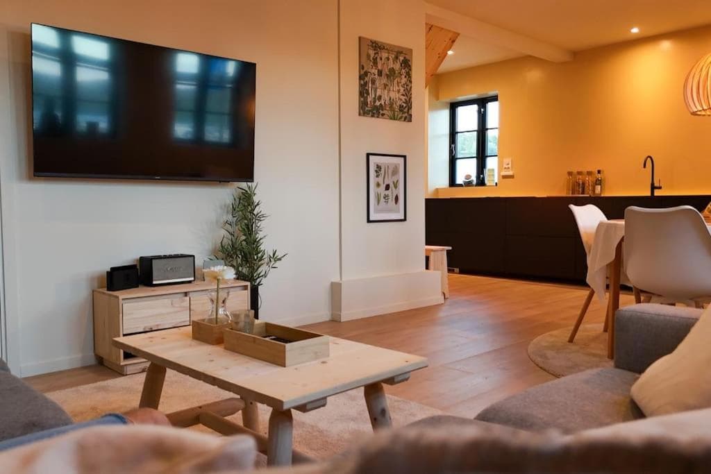 Sentral og koselig hjem i Arendal