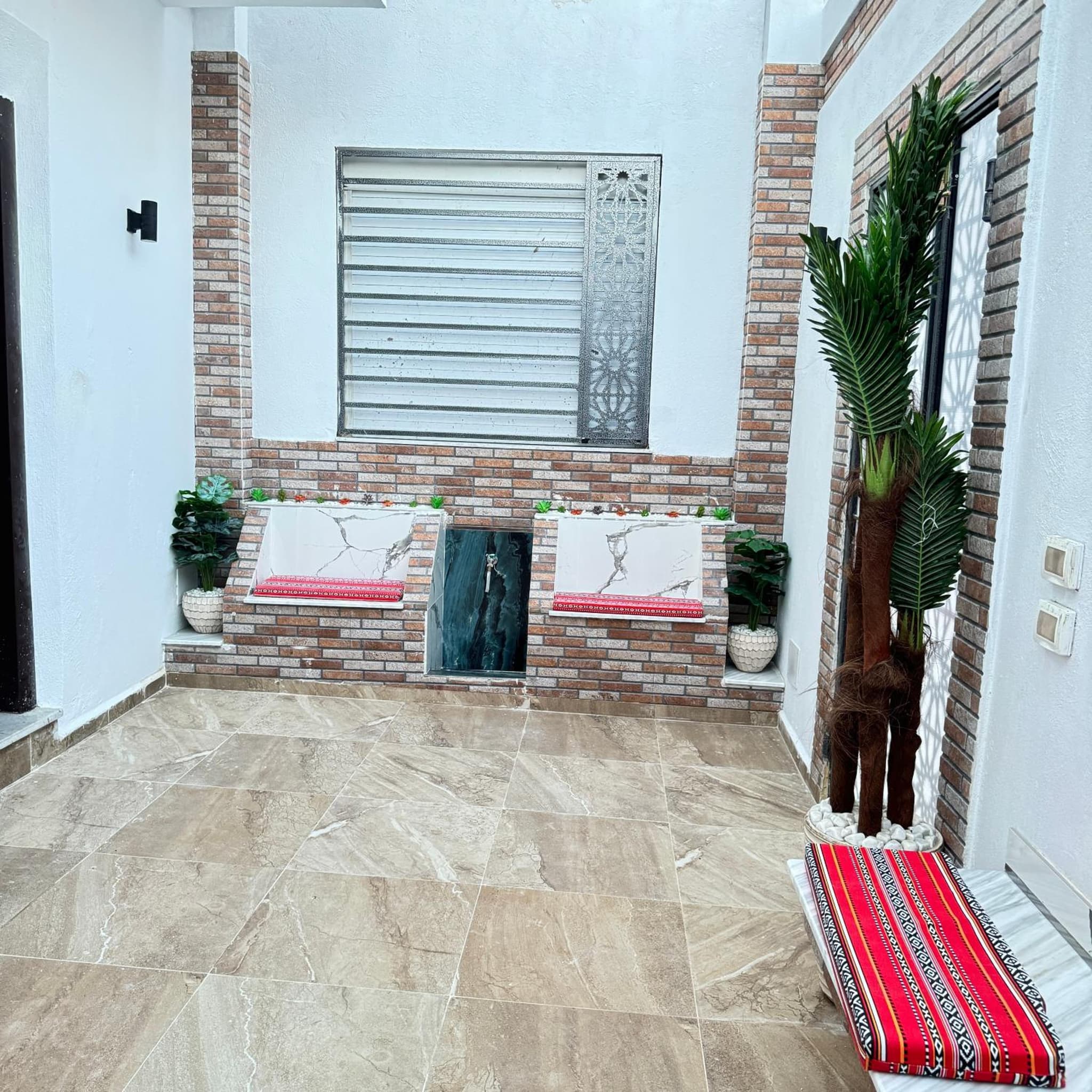 Home in sahline photo 2