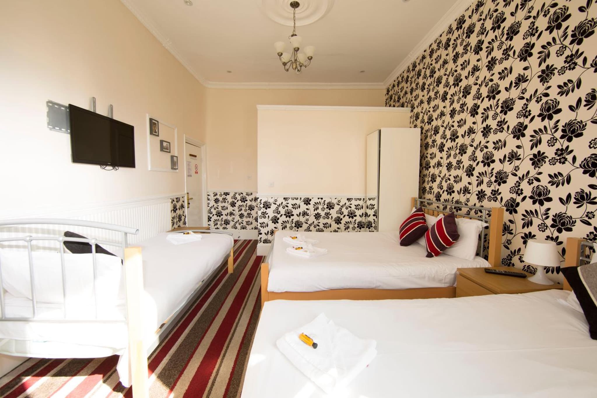 Saba Hotel London photo 6
