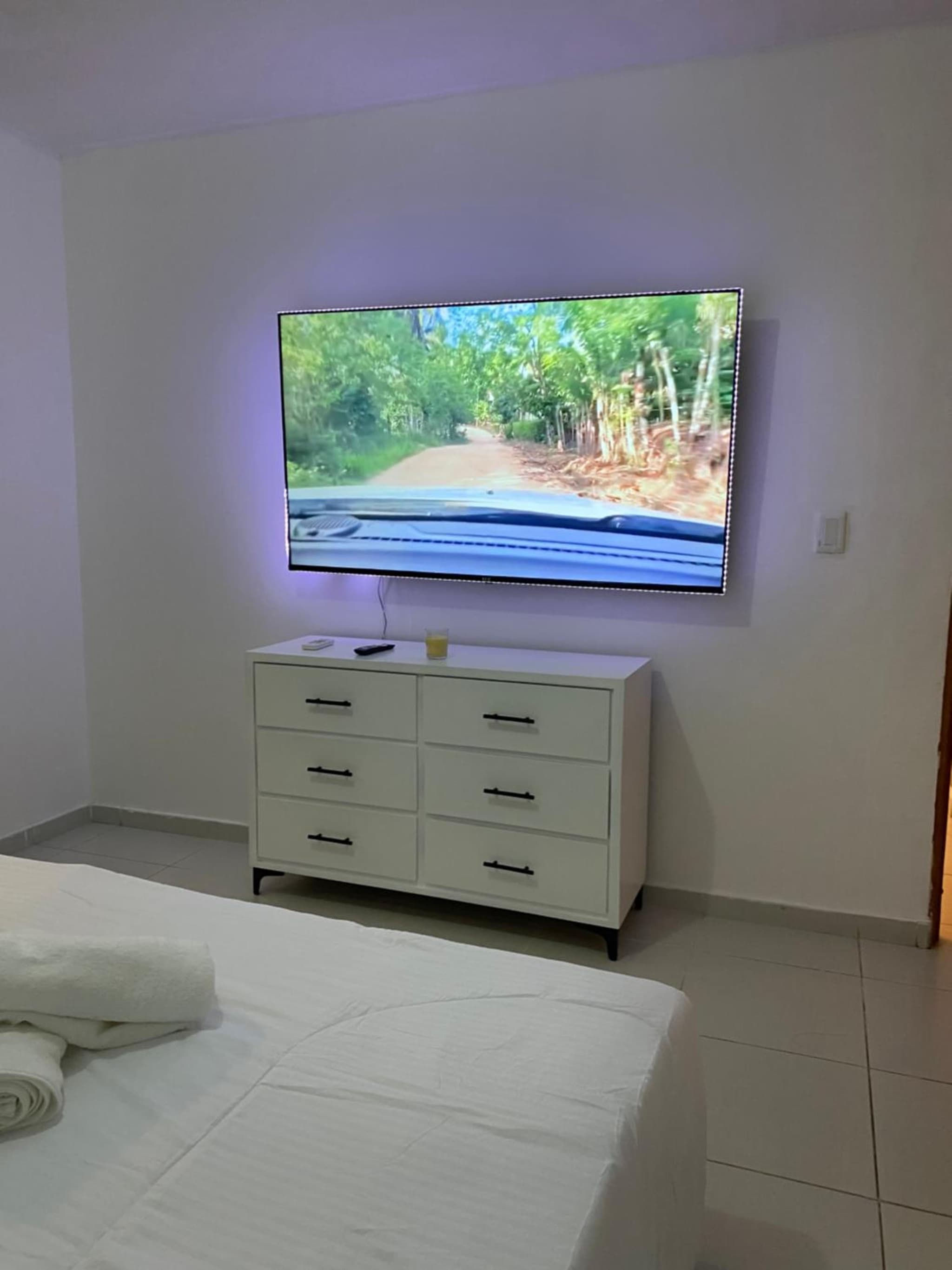 Stylish 3BR,2BA in Santo Domingo Este photo 8