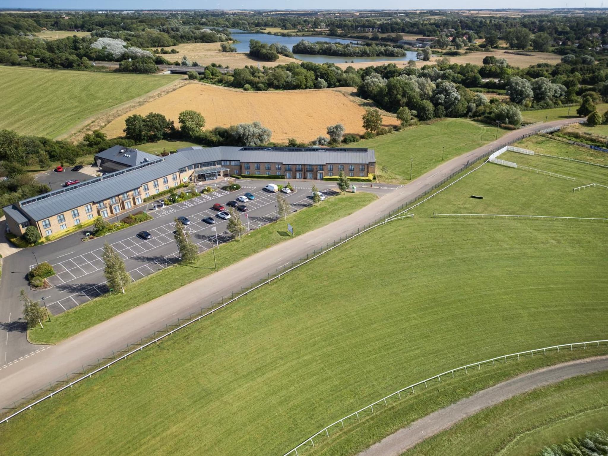 Holiday Inn Huntingdon Racecourse by IHG photo 3