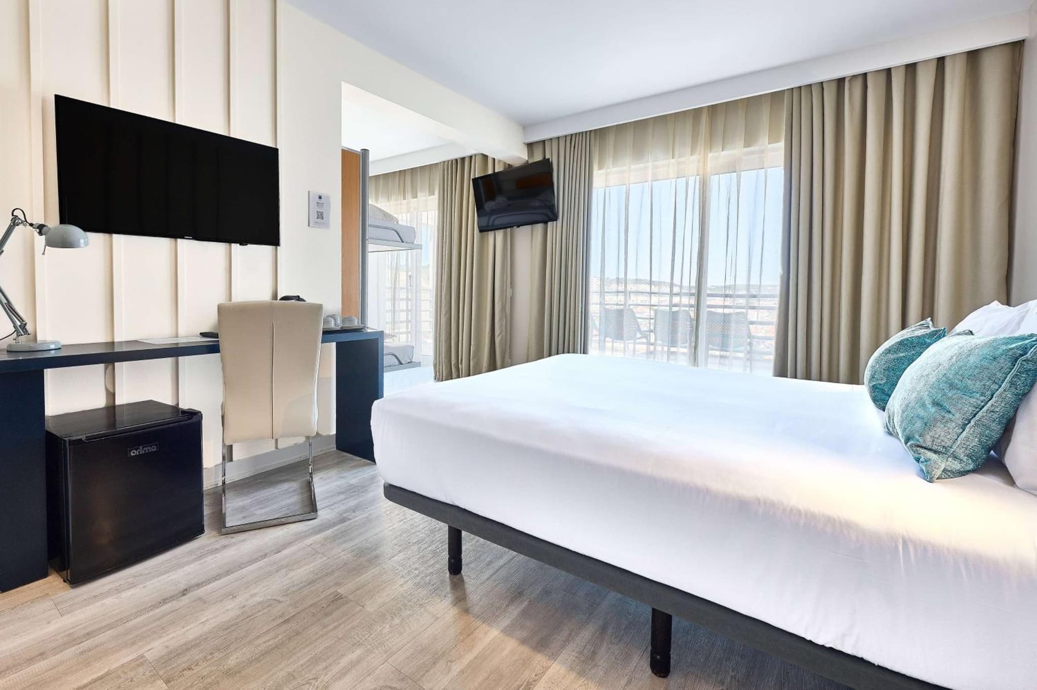TRYP by Wyndham Lisboa Caparica Mar photo 2