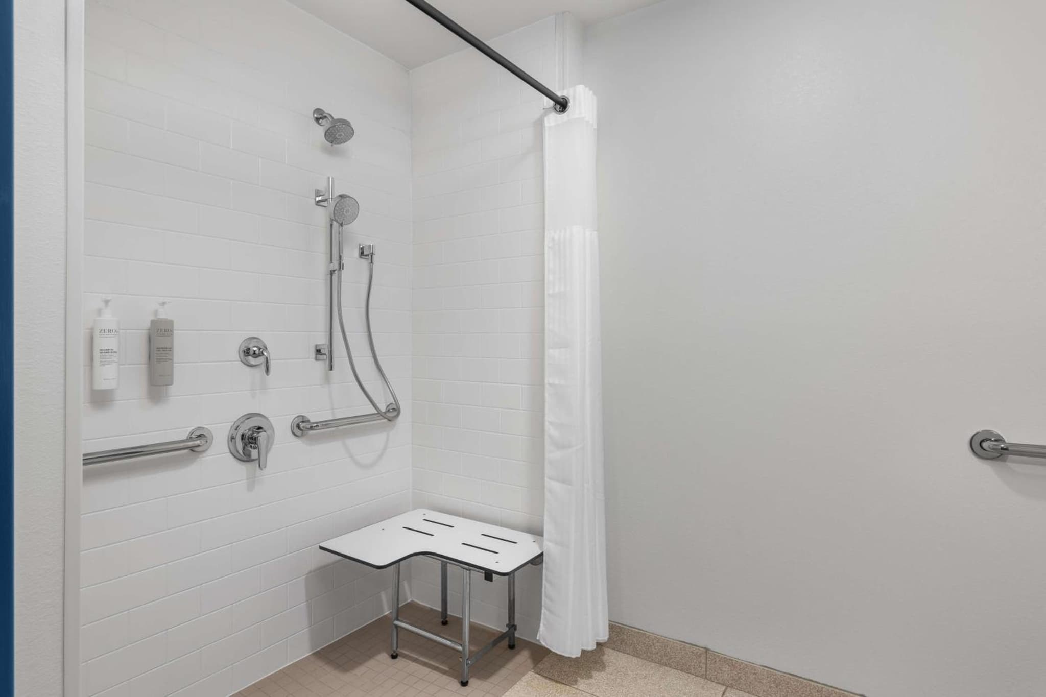 Spark By Hilton Fredericksburg Southpoint photo 6