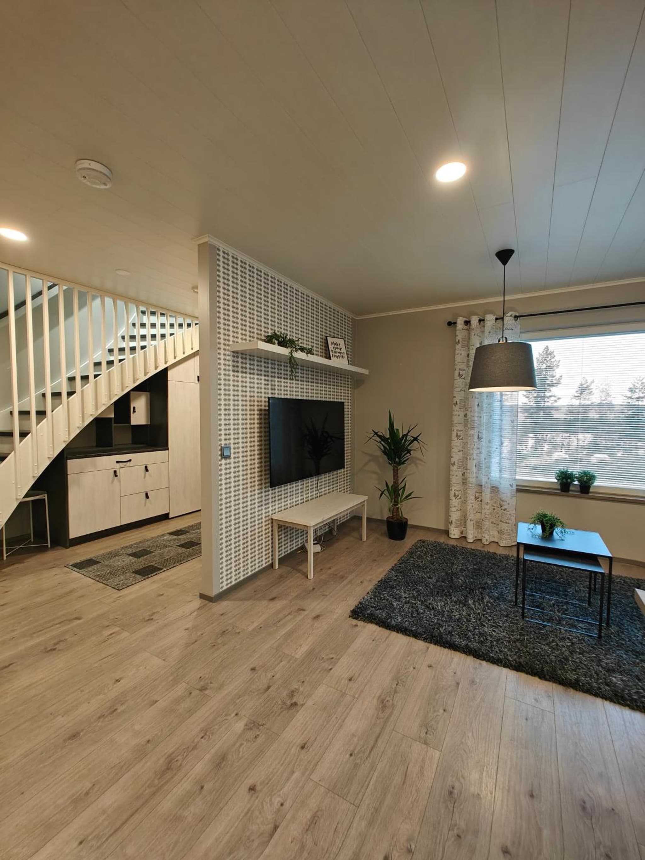 Arctic Hill Apartment photo 7