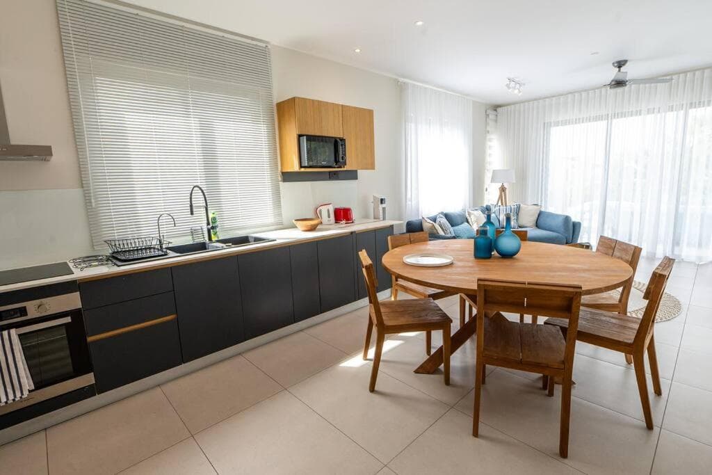 Penthouse Beachfront Ocean Terraces residence, Poste Lafayette-Apt-D3 photo 2