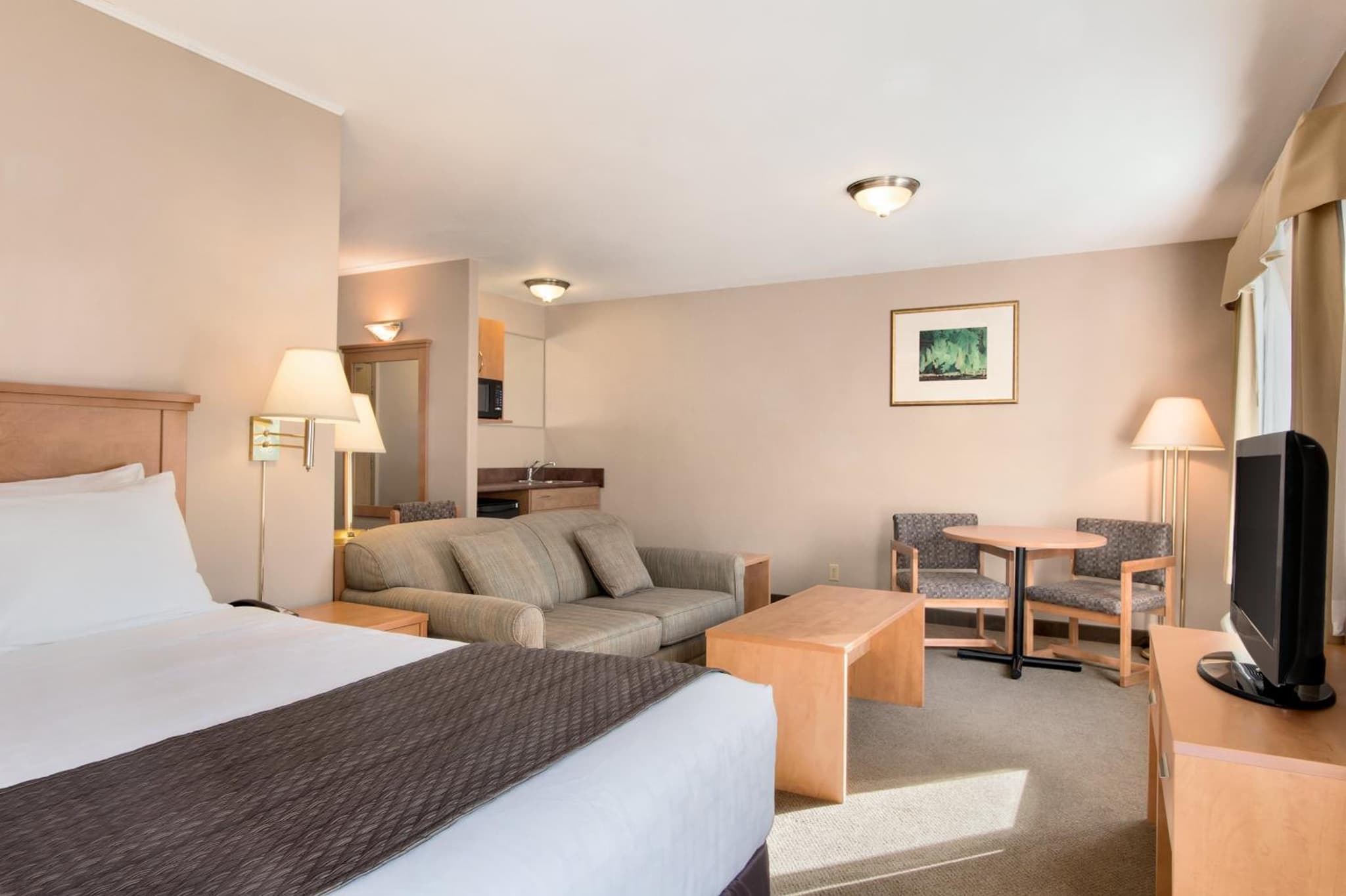Days Inn & Suites by Wyndham Thunder Bay photo 9