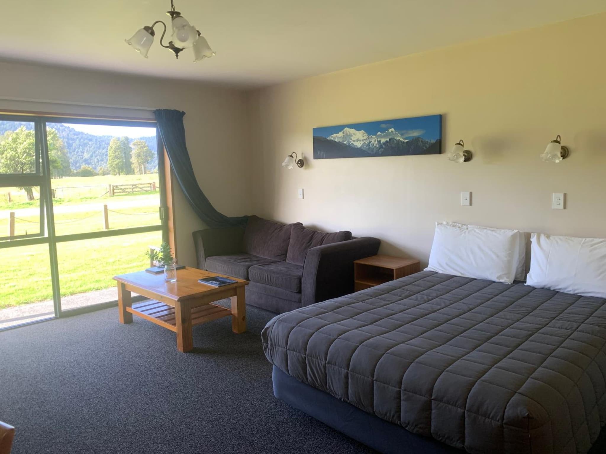 Mt Cook View Motel - Fox Glacier photo 8
