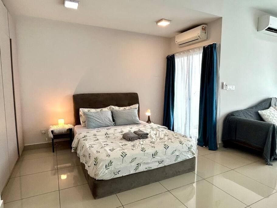 Biz Studio near Oasis Corporate Park H2O Medalla CittaMall Subang Airport