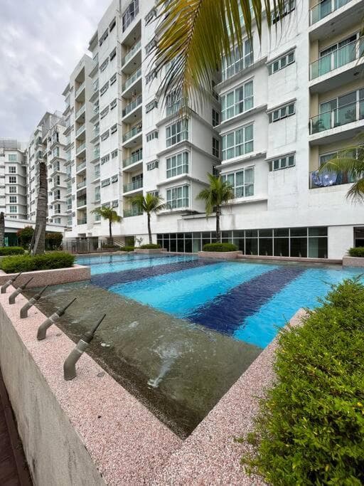 Biz Studio near Oasis Corporate Park H2O Medalla CittaMall Subang Airport photo 9