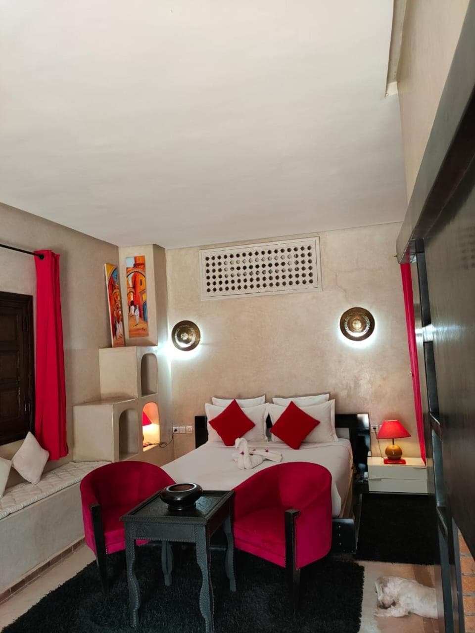 hotel room