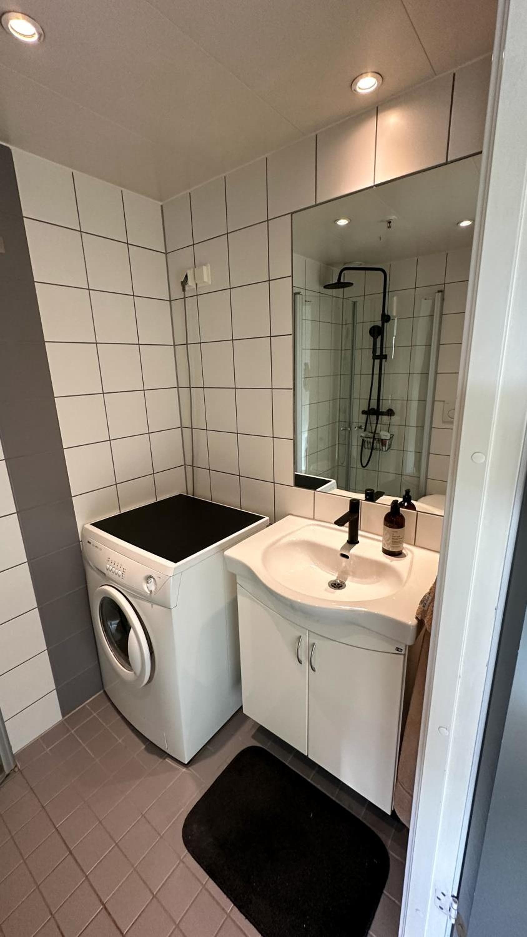 Top floor apartment with view photo 4