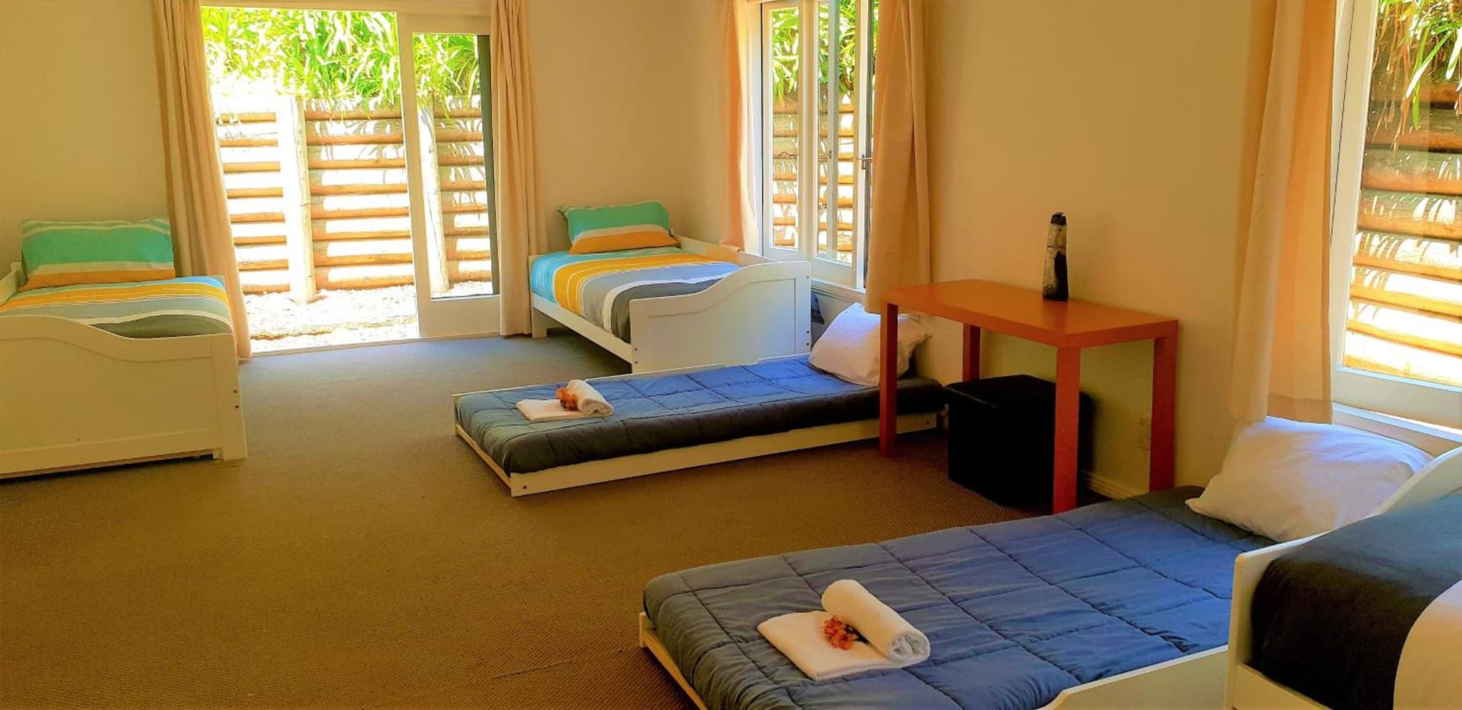 Whale Bay's Surf Meca holiday accommodation photo 2