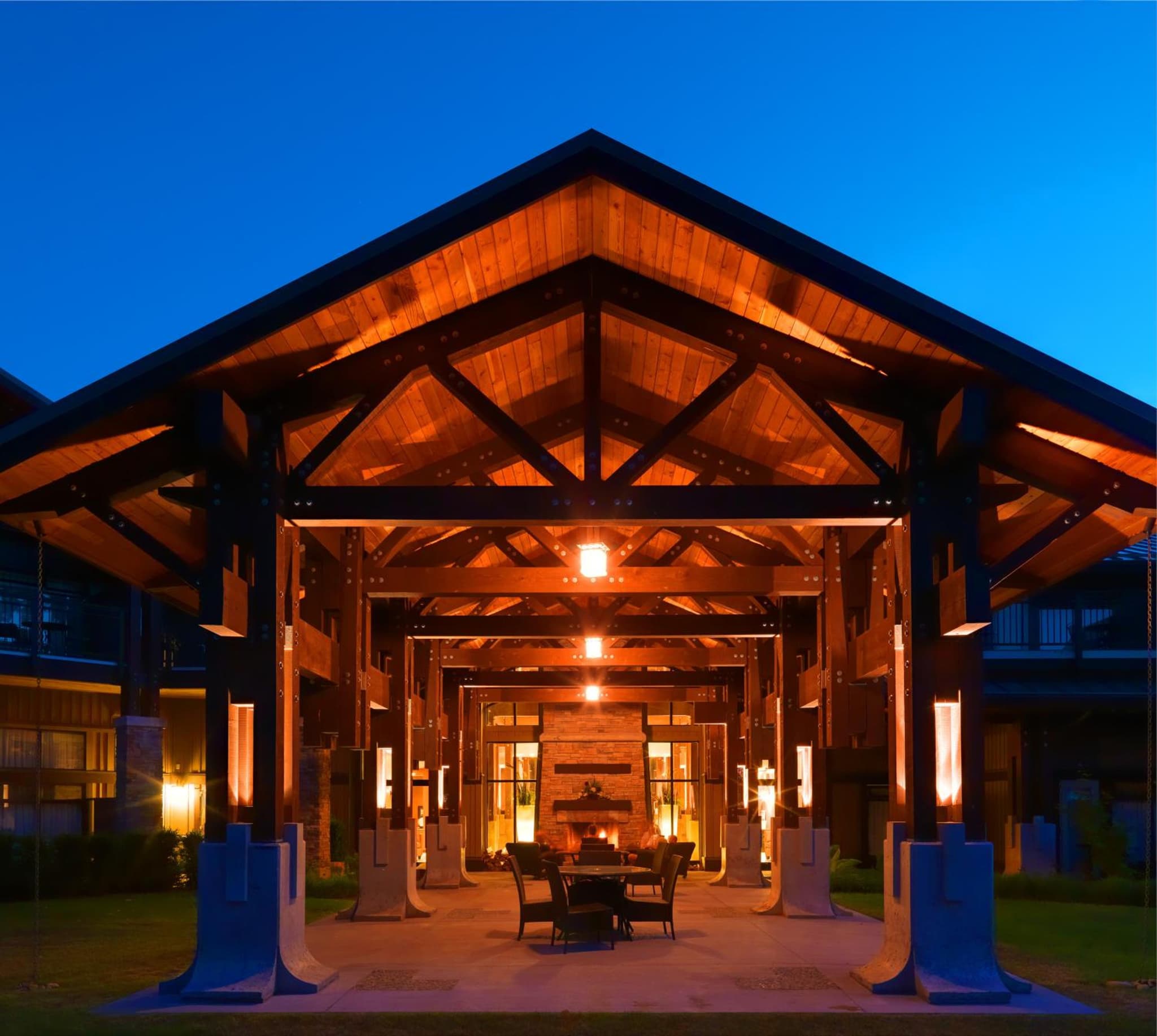 Sunrise Ridge Waterfront Resort photo 2