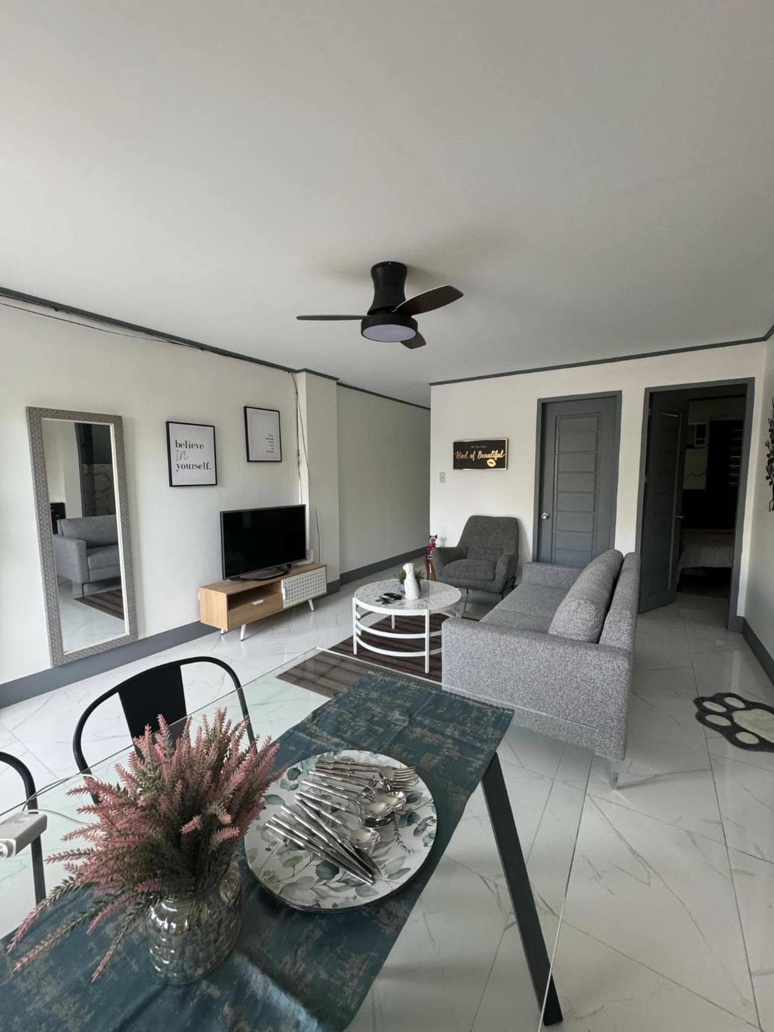 MDEC Apartments photo 9