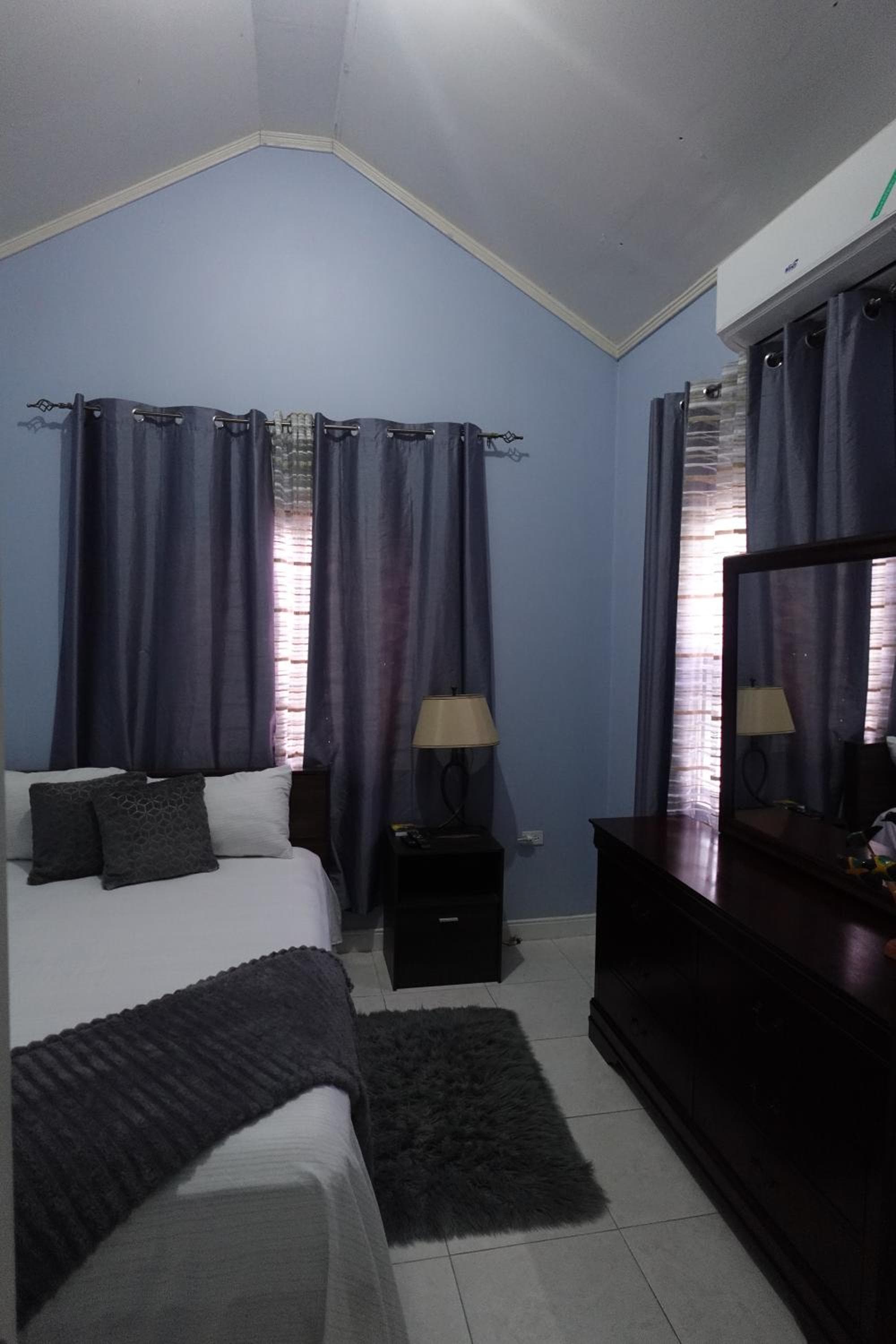 Cool & Cozy Retreat in Jacar Homes photo 4