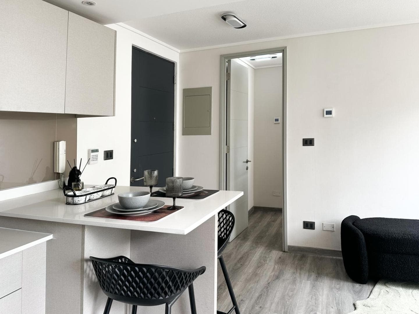 Work-Ready 1BR in Las Condes photo 2