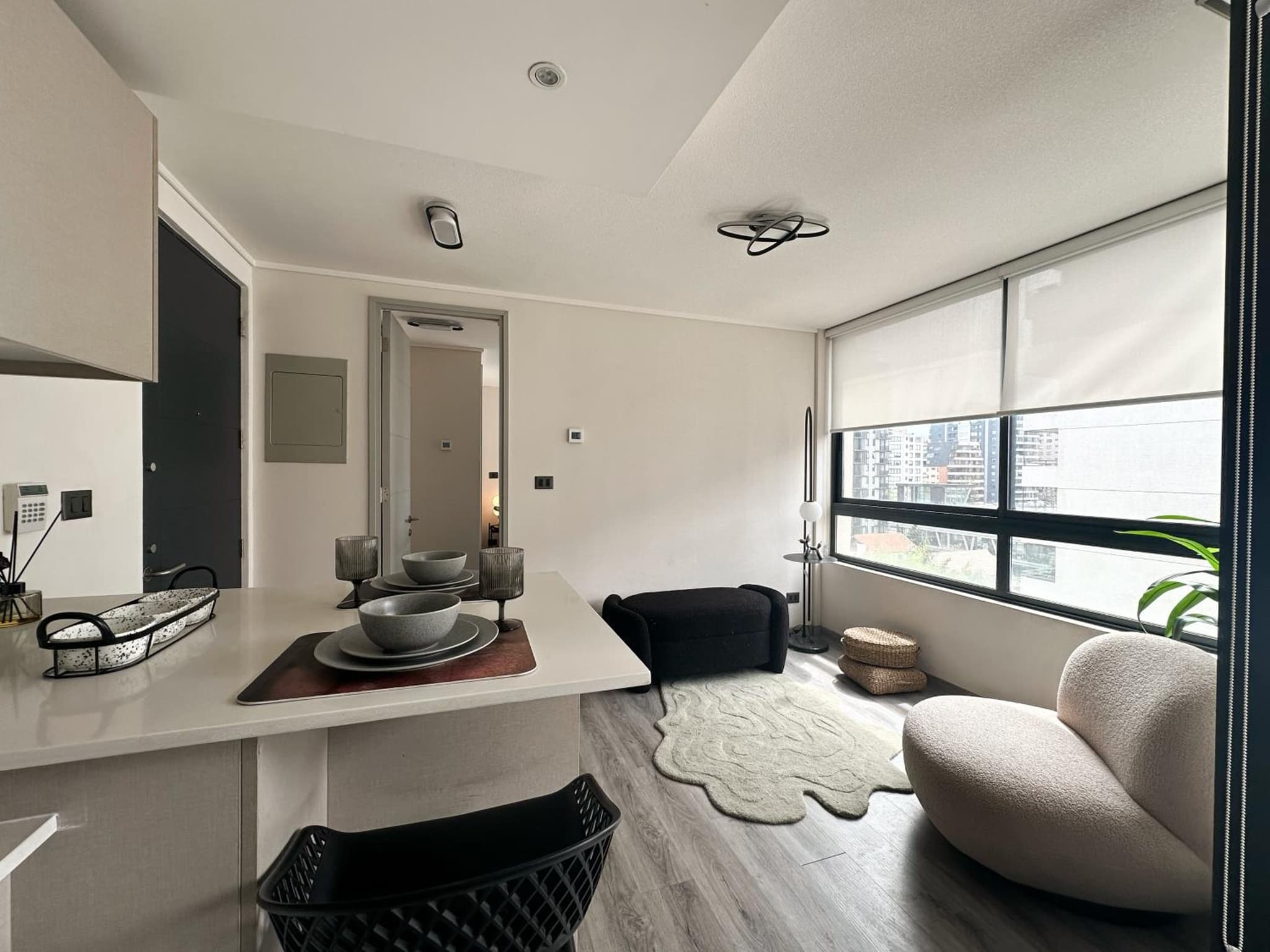 Work-Ready 1BR in Las Condes photo 9