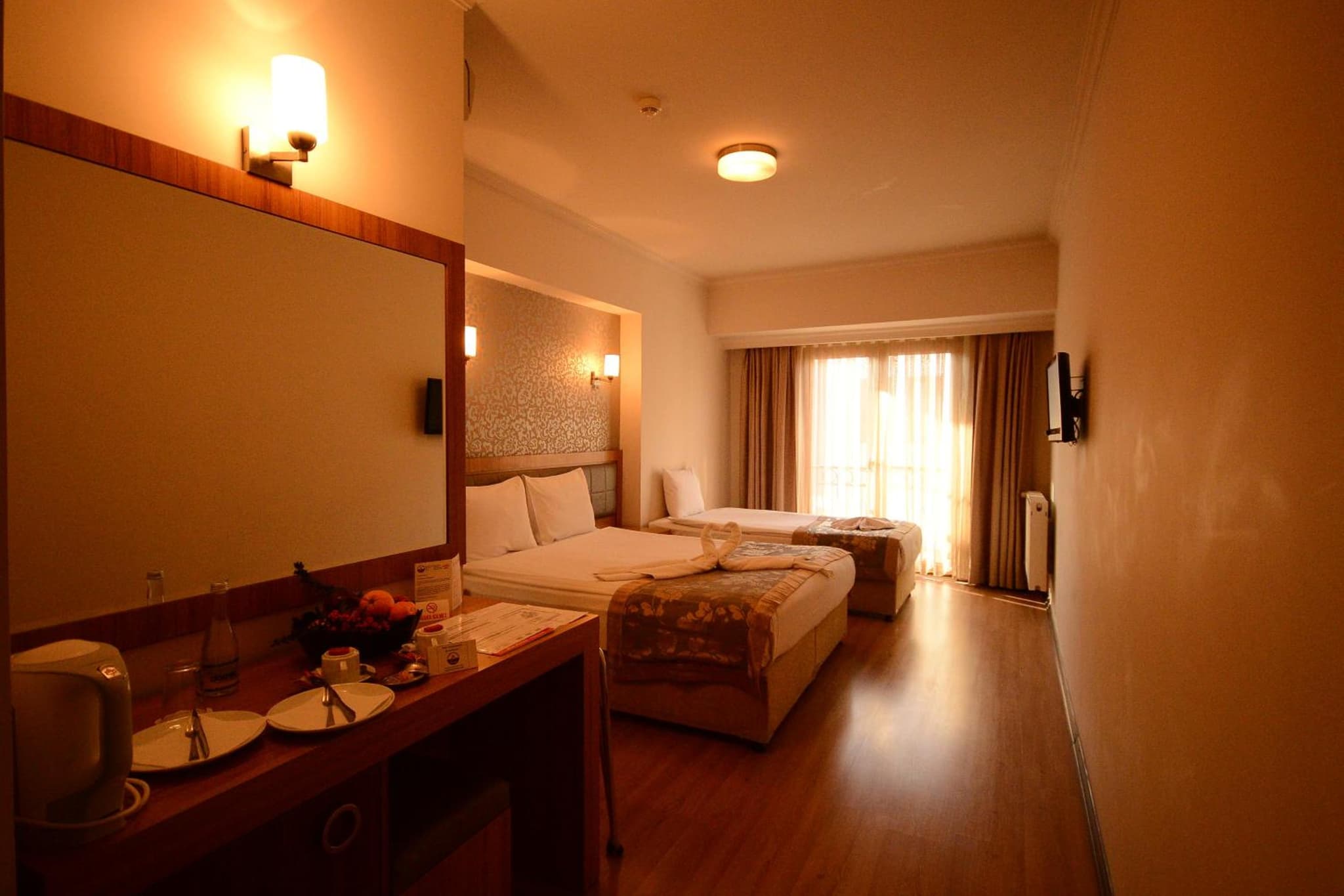 Grand Anzac Hotel photo 2