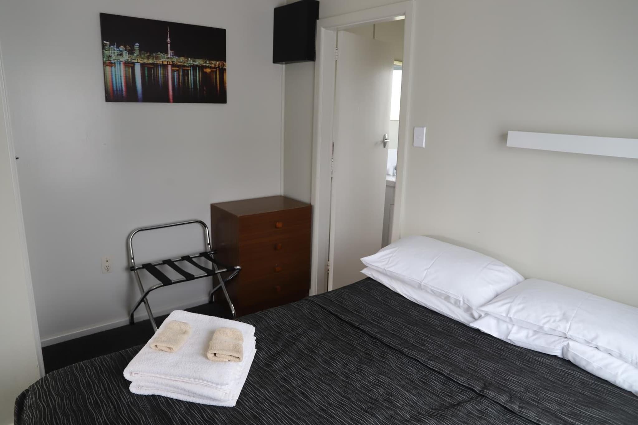Sierra Beachfront Motel photo 8