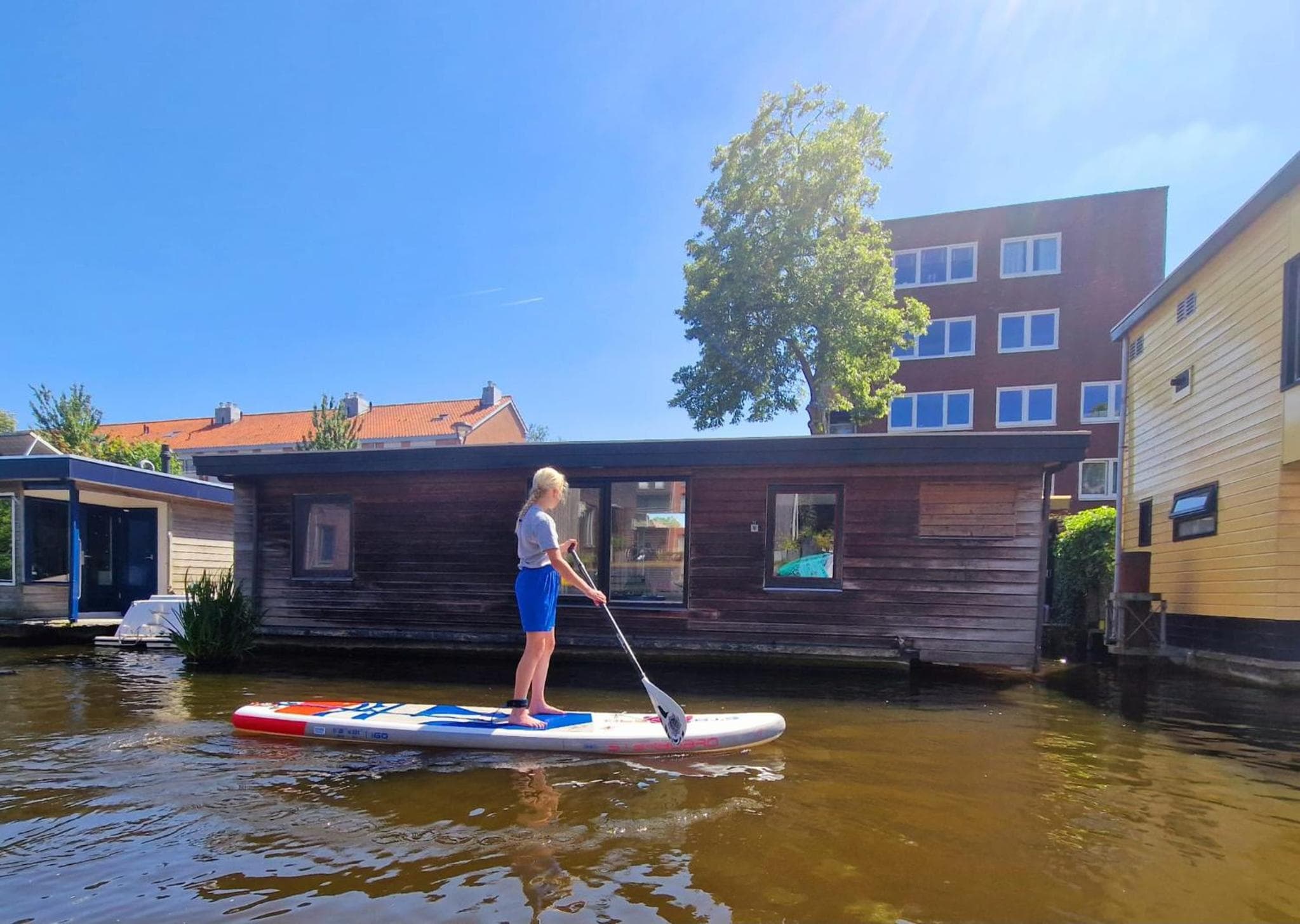 Woonboot Zus Zwaan photo 7