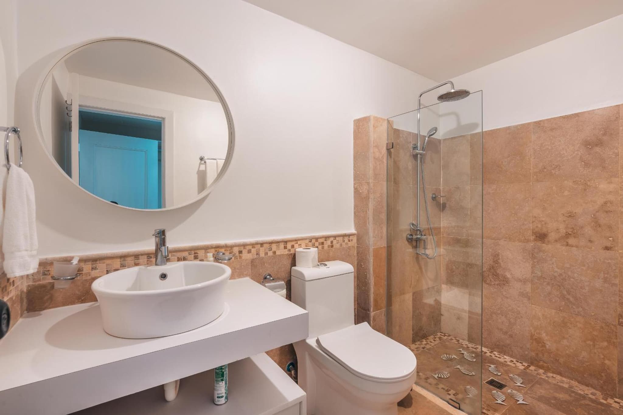 Magnificent villa with ocean view in Puerto Bahia photo 6