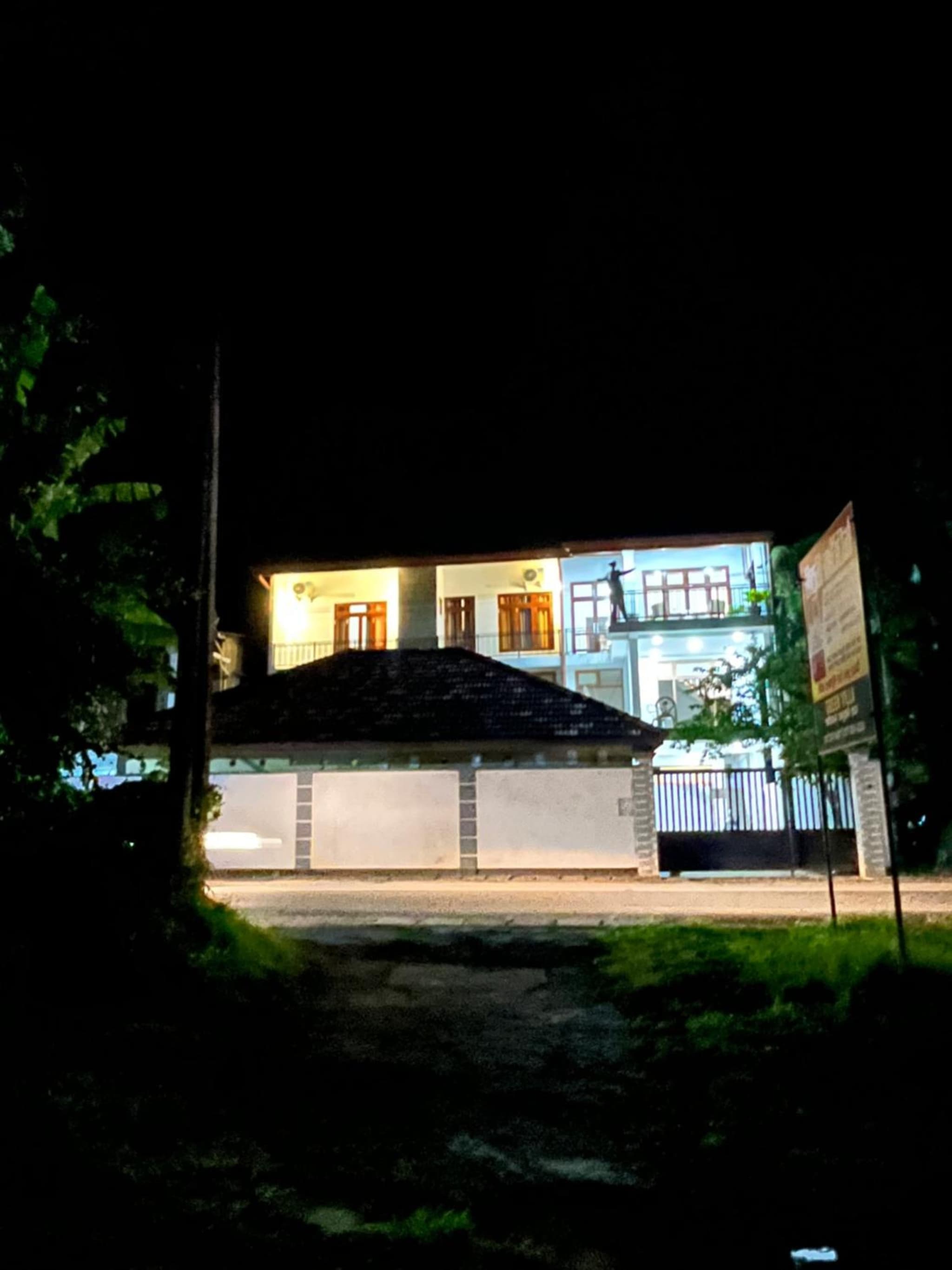 Pearl View Galle Villa photo 7