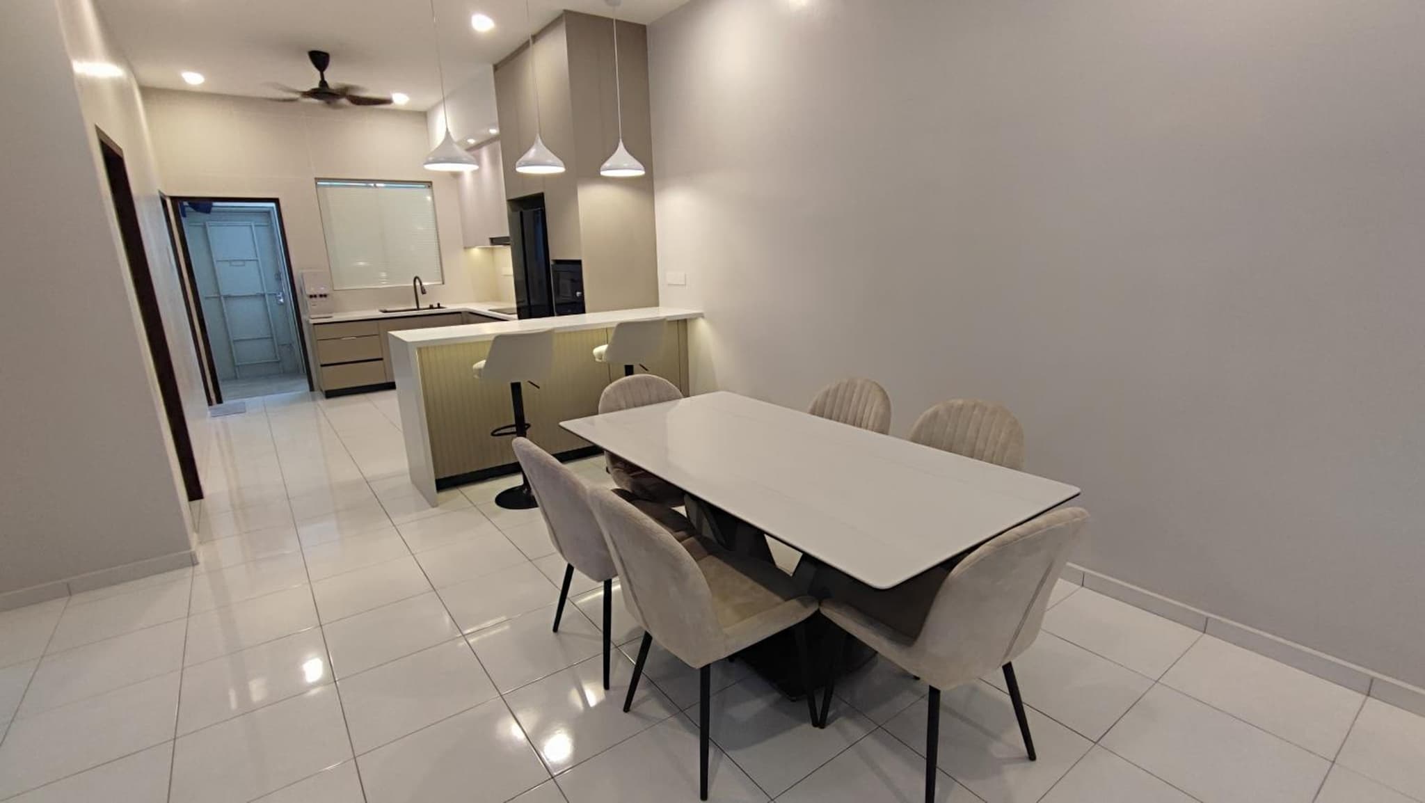 Minimalist Heaven Near Tmn Intan photo 5