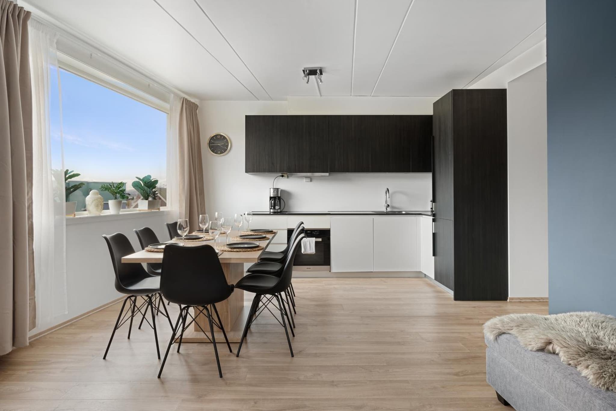 Arctic Homes - ALL APARTMENTS photo 5