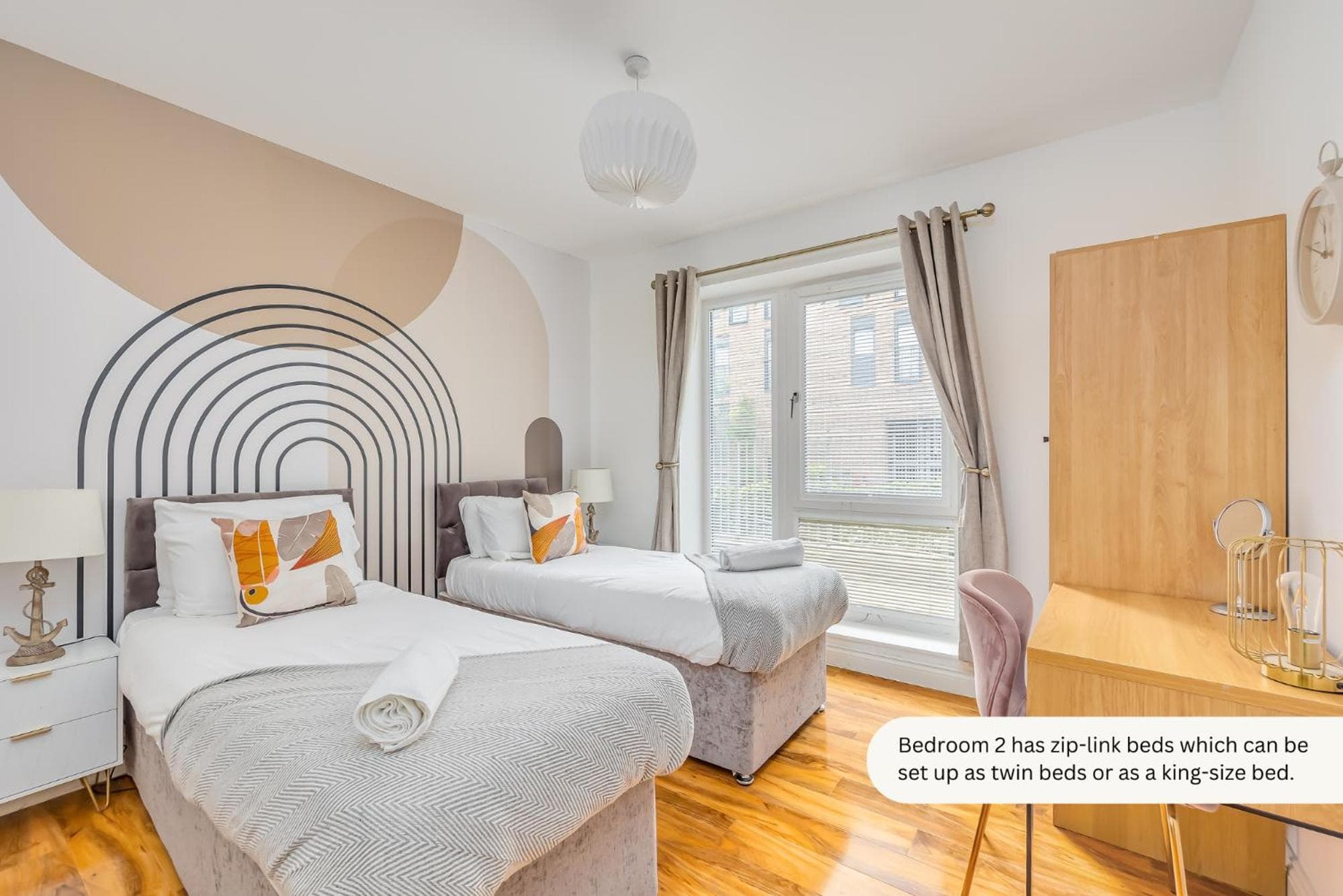 Elegant Apartment @ Campbell Park • City Centre • Balcony • Free Parking • Sky TV • Yoko Property photo 5