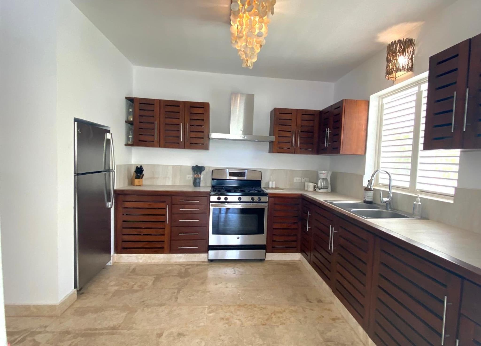 Villa 4Bdrms 3.5baths with pool, Jacuzzi and Starlink WiFi photo 5