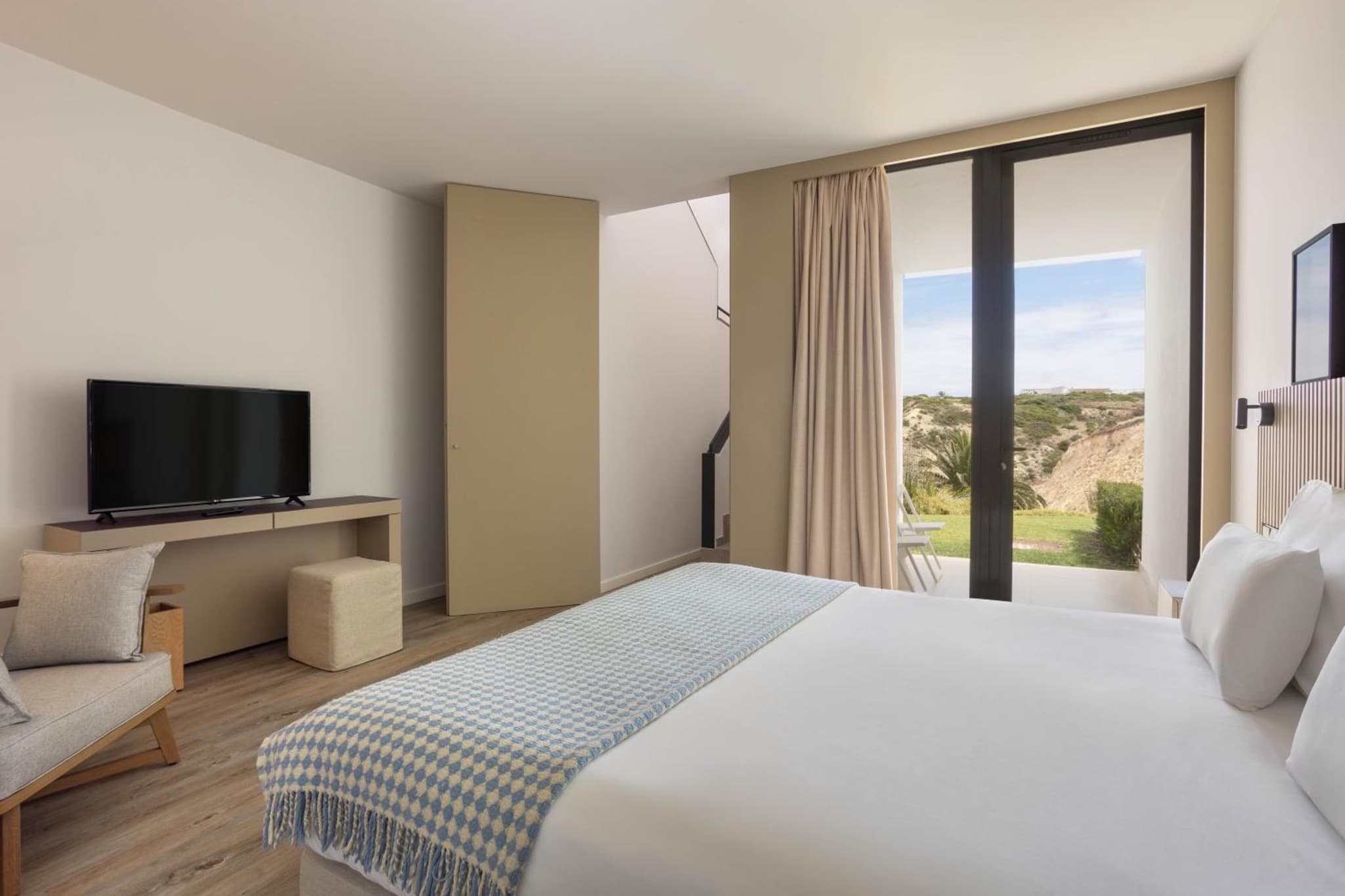 Memmo Baleeira - Design Hotels photo 3