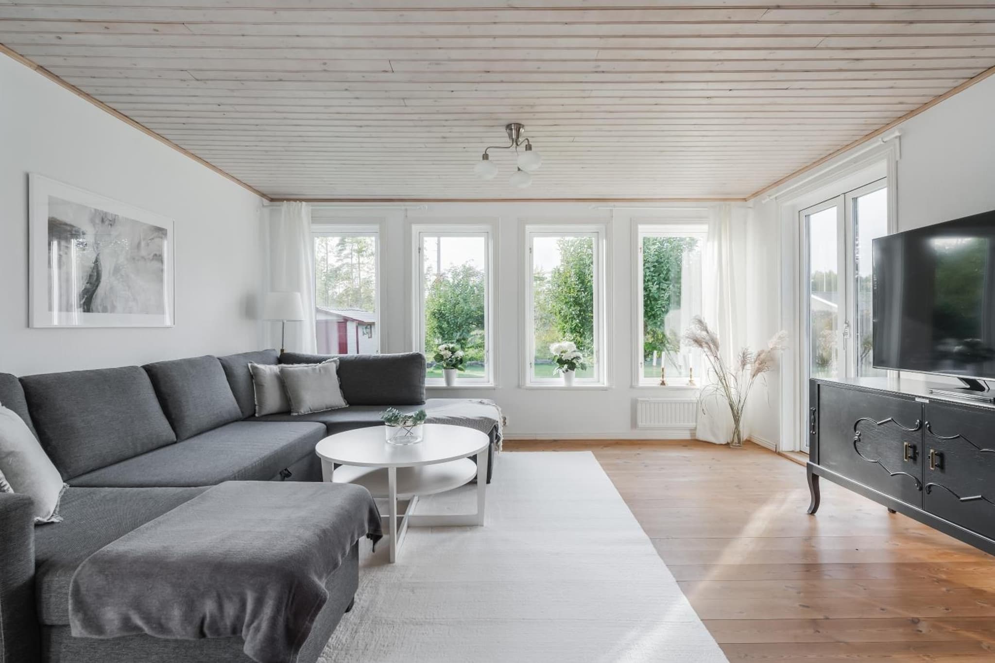 Charming Home by Swedens Longest Sandy Beach photo 8