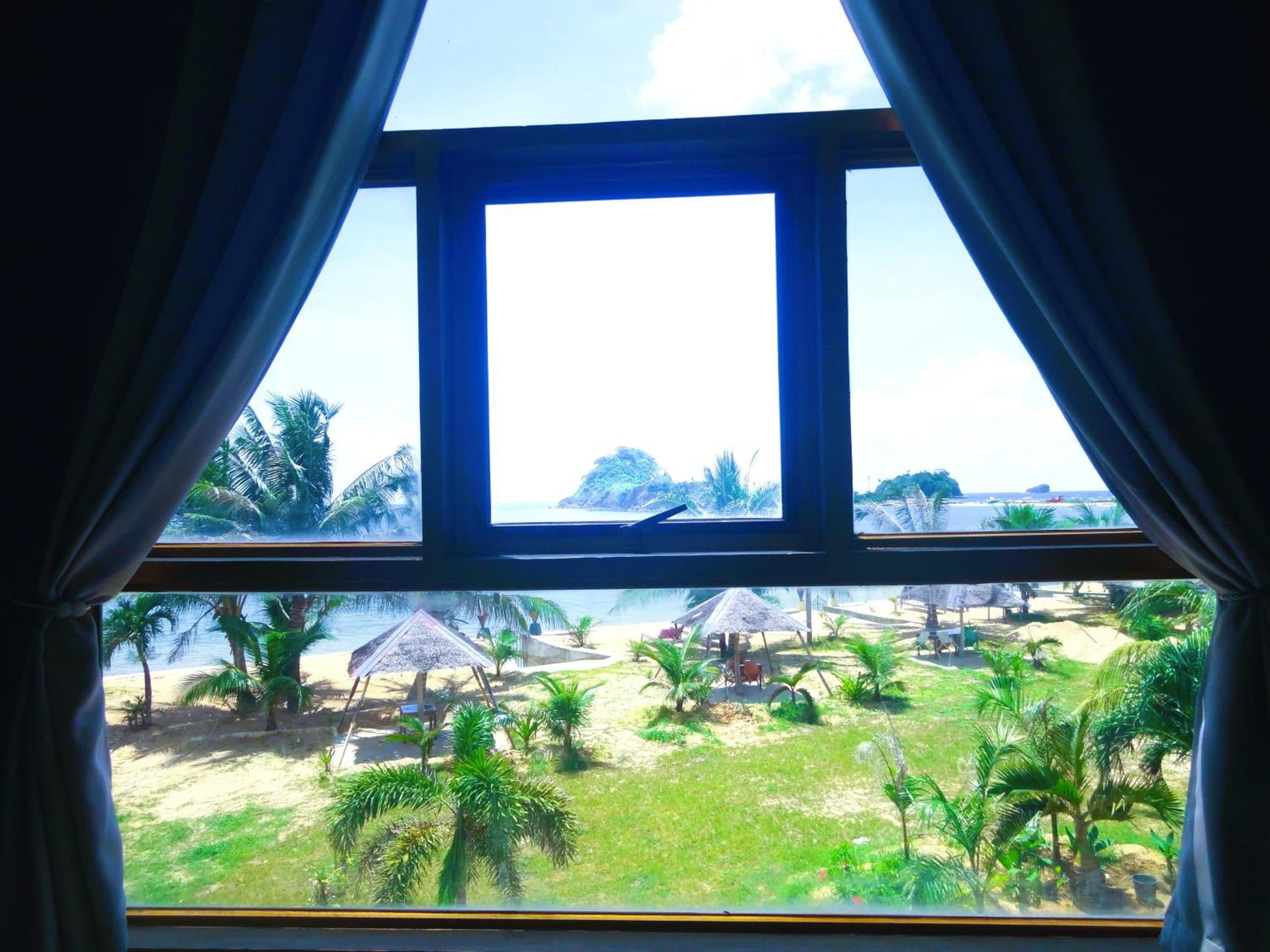 MG CHATEAU RESORT Grand Suites photo 5