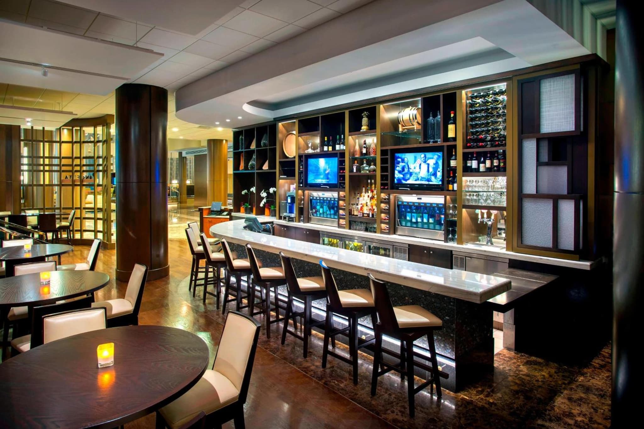 Teaneck Marriott at Glenpointe photo 7