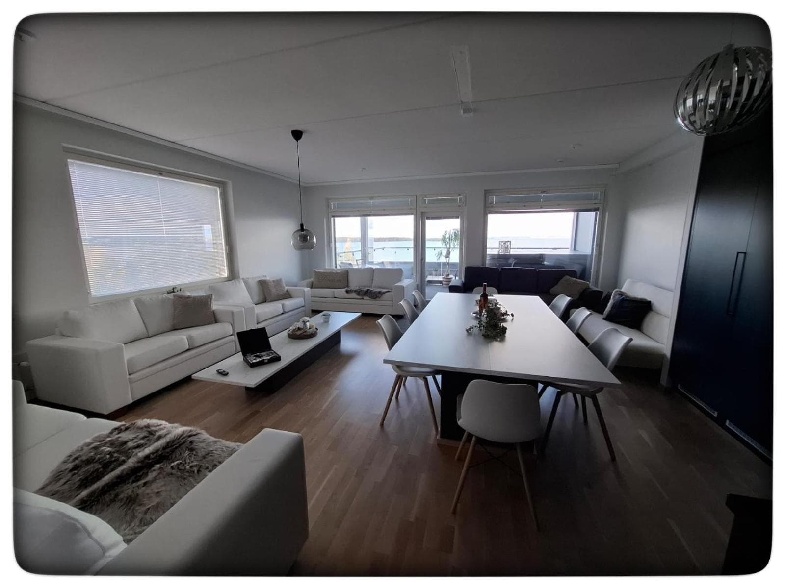 PENTHOUSE AUREA NORDIC Tasokas moderni kaupunki huoneisto Tampereen huipulla -ISO JACUZZI omalla KATTOTERASSILLA - AURINKOTUOLIT ja Aurinko odottaa Sinua - photo 7