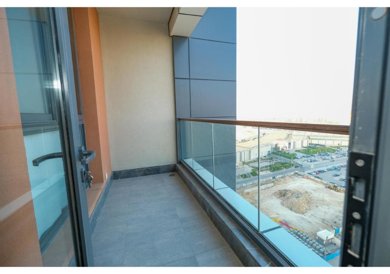 ELITE Premium Studio - Aeon Towers photo 9
