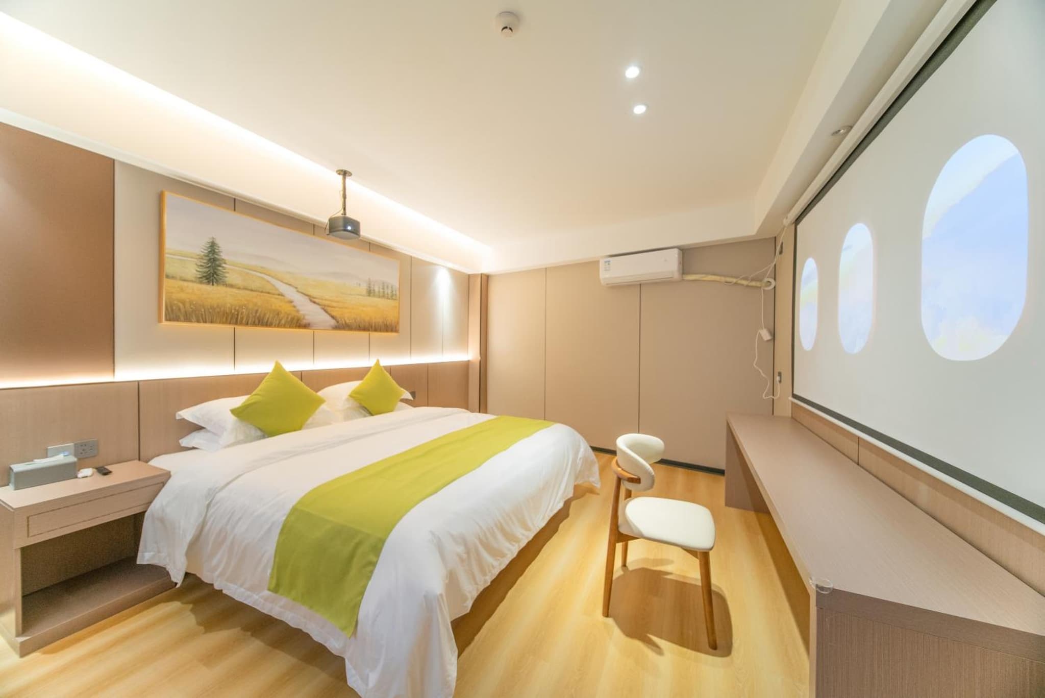 Lucky Praised Scenery Hotel photo 7