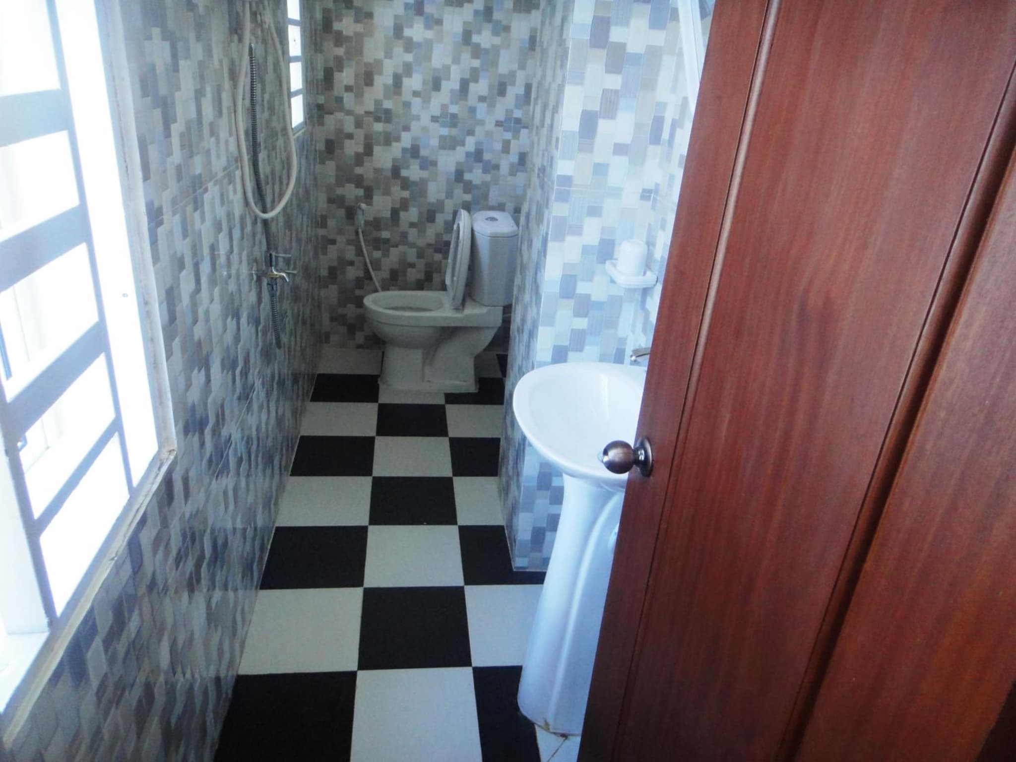 Marany Guesthouse photo 7