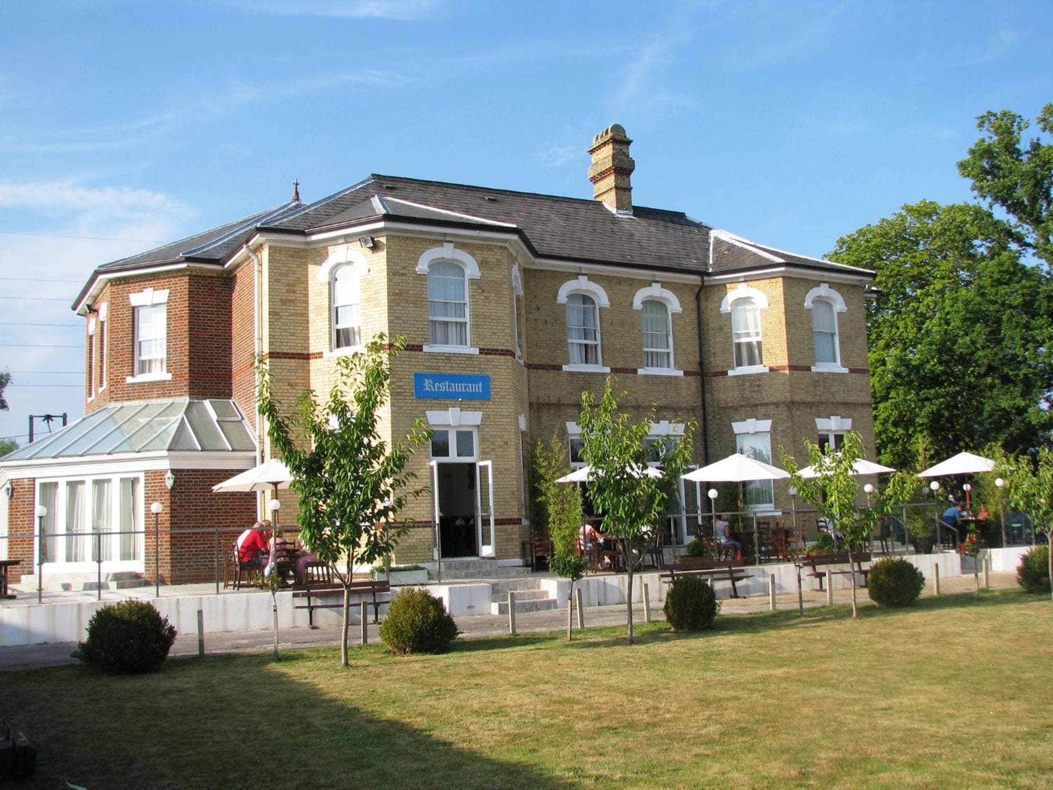 Gatwick Cambridge Hotel photo 8