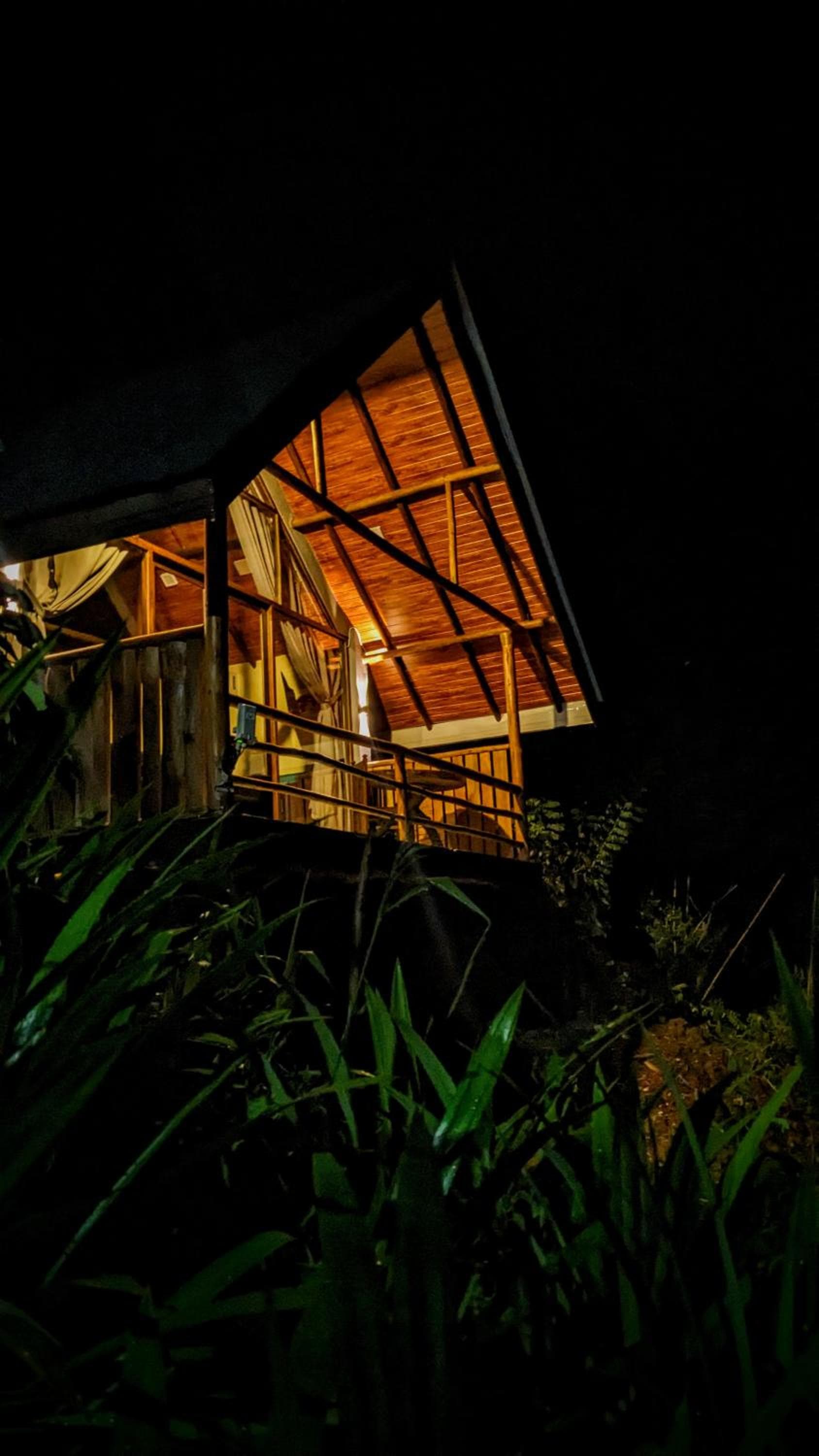 Ella Lovers View Cabins photo 3