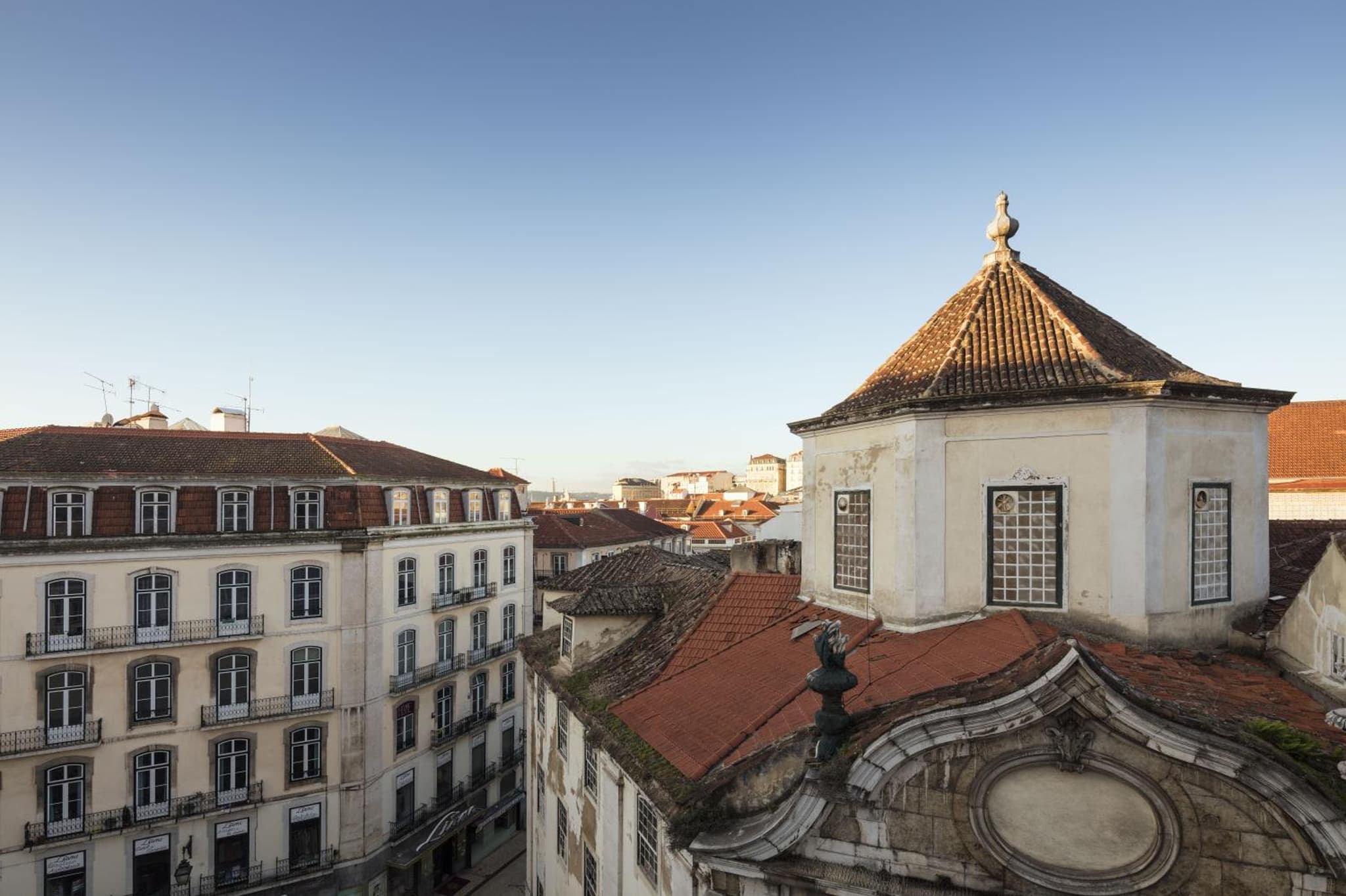 LSA Baixa Castelo by Numa