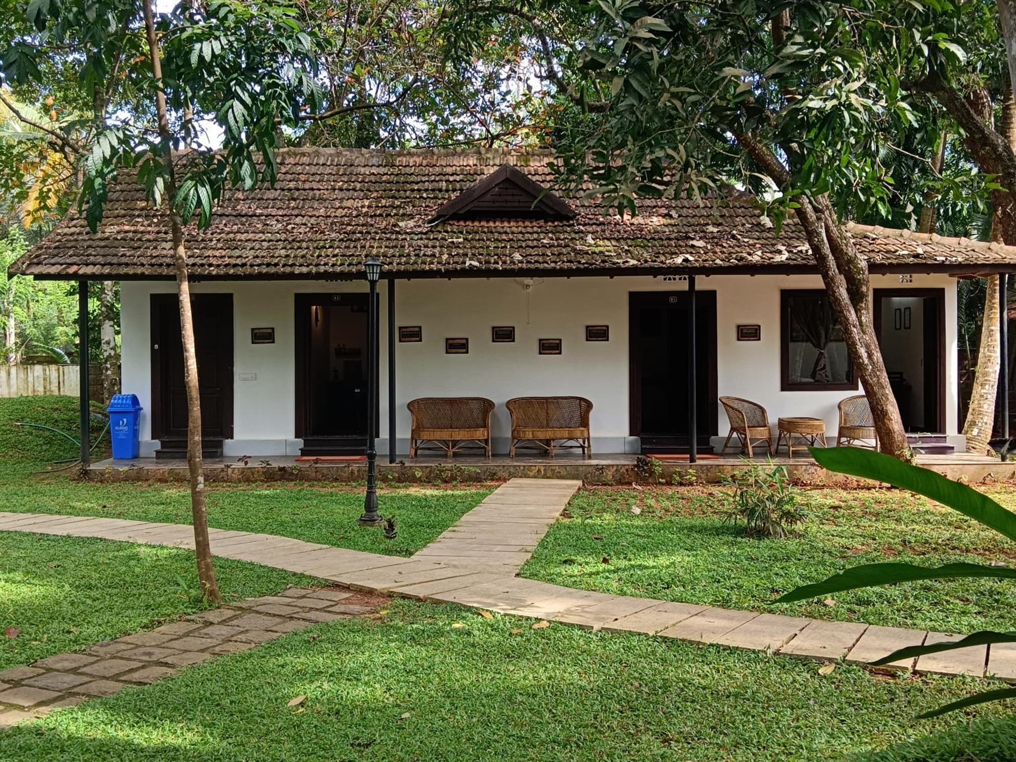 Shantitheeram Ayurveda Lakeside Heritage Resort photo 6