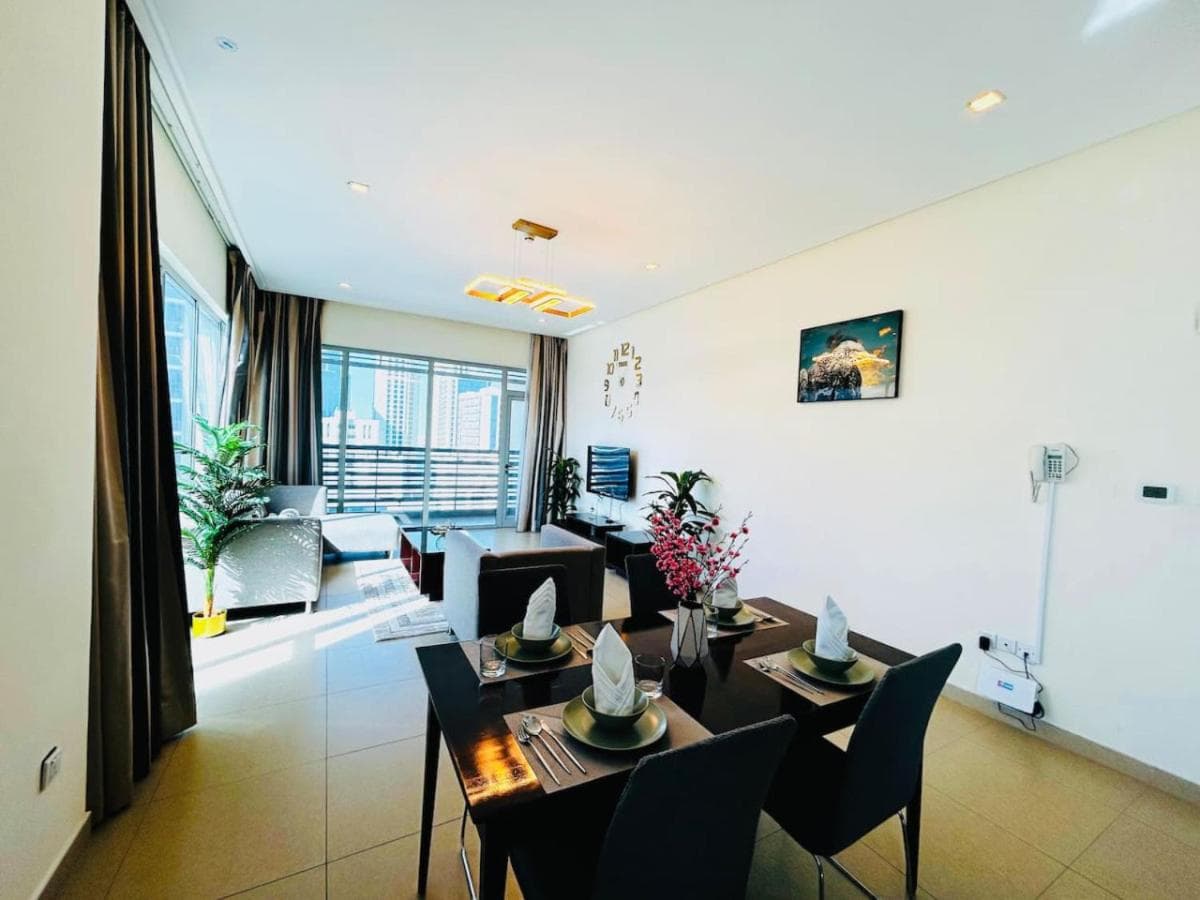 Spacious Family Haven photo 9